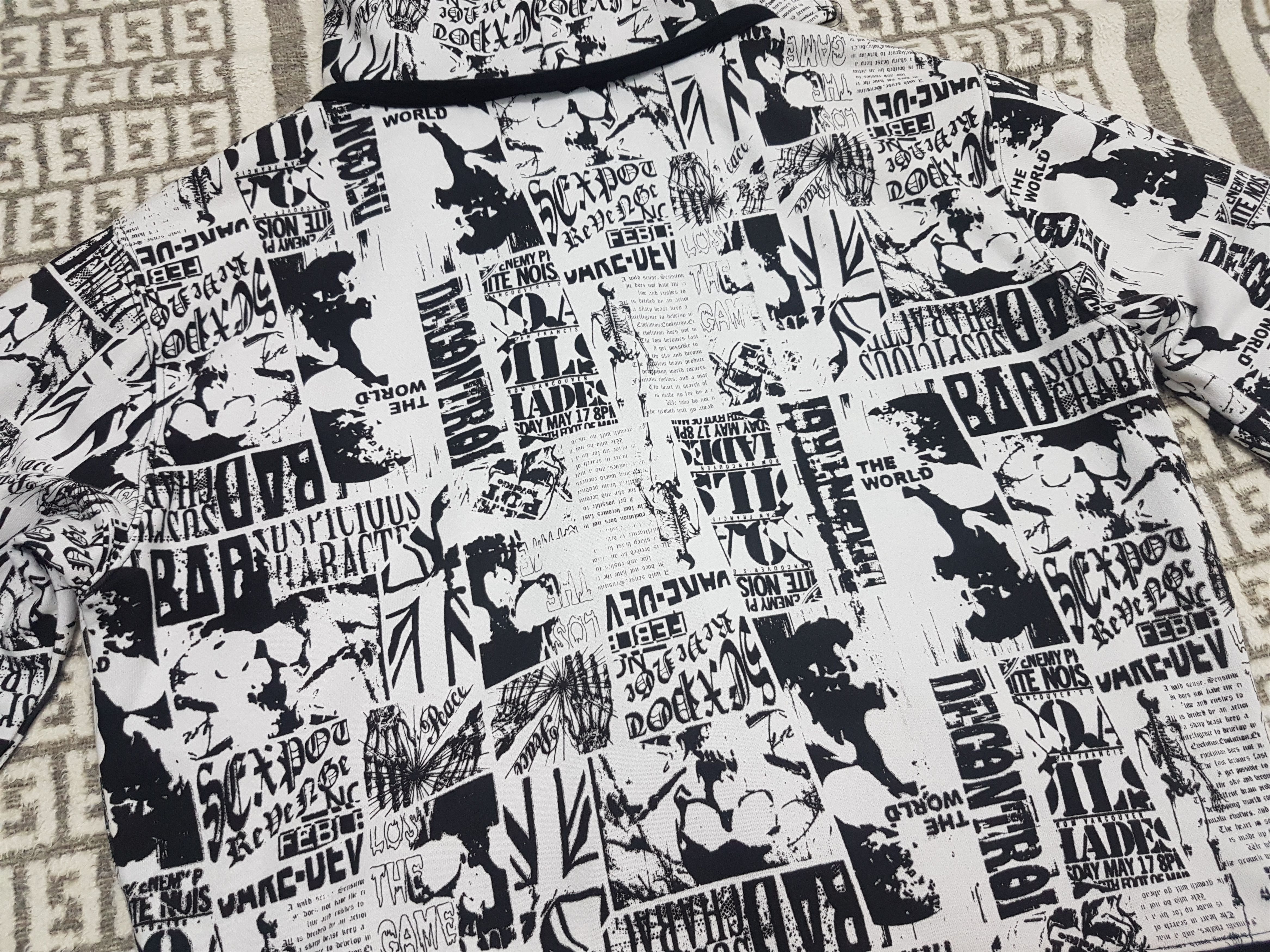 Japanese Brand Fit S to M, Sex Pot Revenge Magazine Pattern Zip Hoodie Size US M / EU 48-50 / 2 - 12 Thumbnail