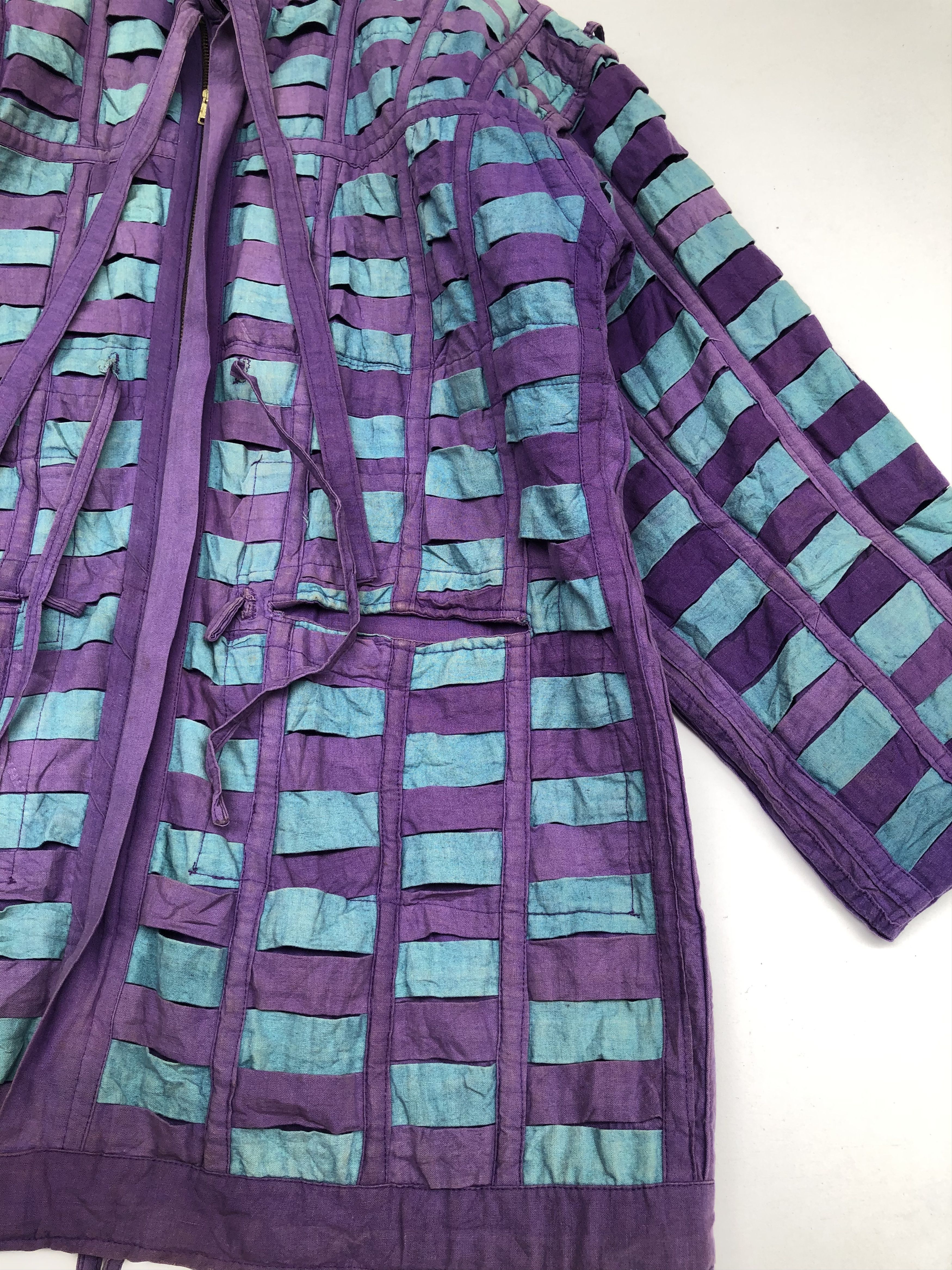 Japanese Brand × Vintage RARE VINTAGE CROSS PATTERN REVERSIBLE JACKET Size US L / EU 52-54 / 3 - 7 Thumbnail
