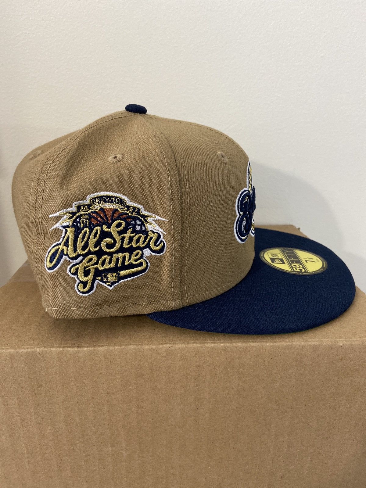 New Era Sneakertown Milwaukee Brewers 2002 ASG Khaki Size 7 1/8 Size ONE SIZE - 3 Thumbnail