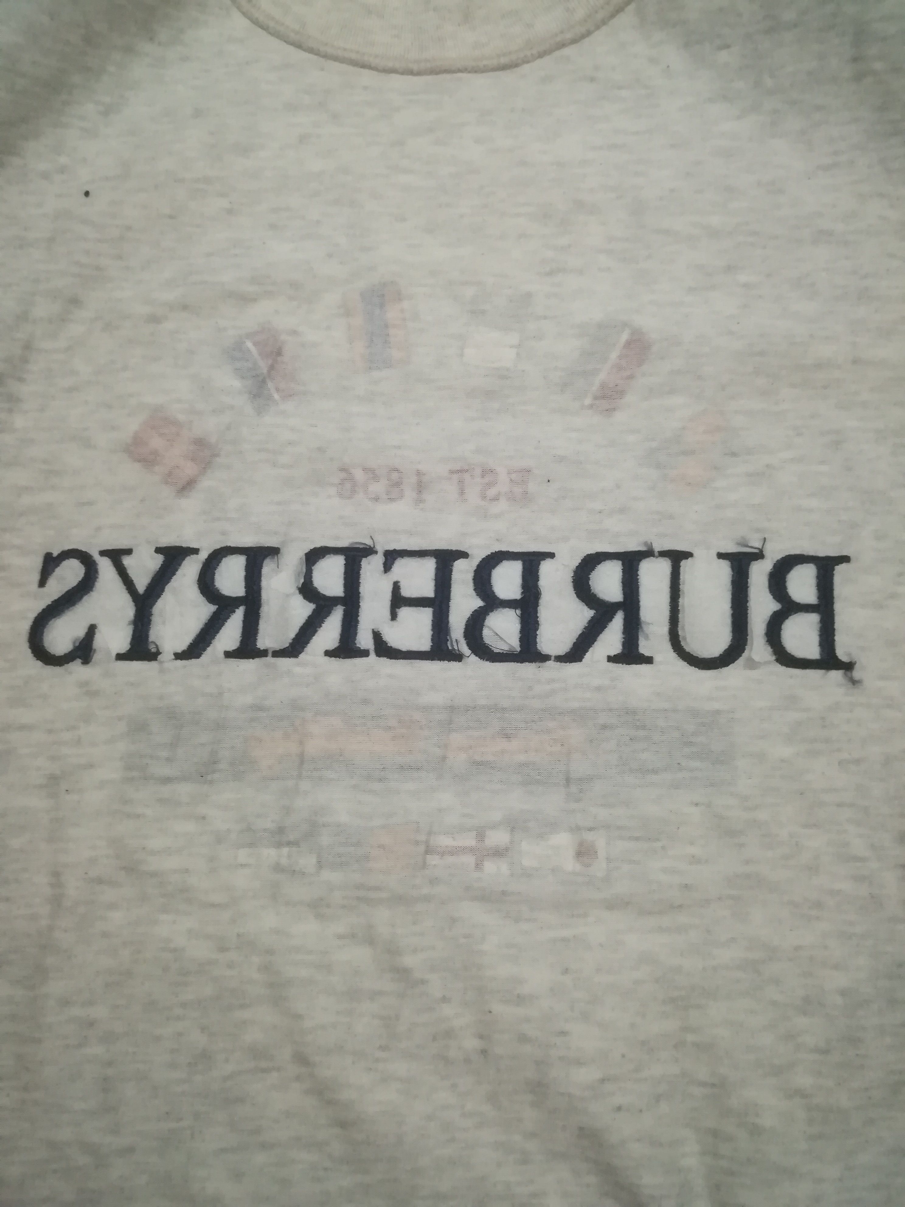 Burberry Vintage Rare Burberrys Spellout Big Logo Tshirt Size US M / EU 48-50 / 2 - 7 Thumbnail