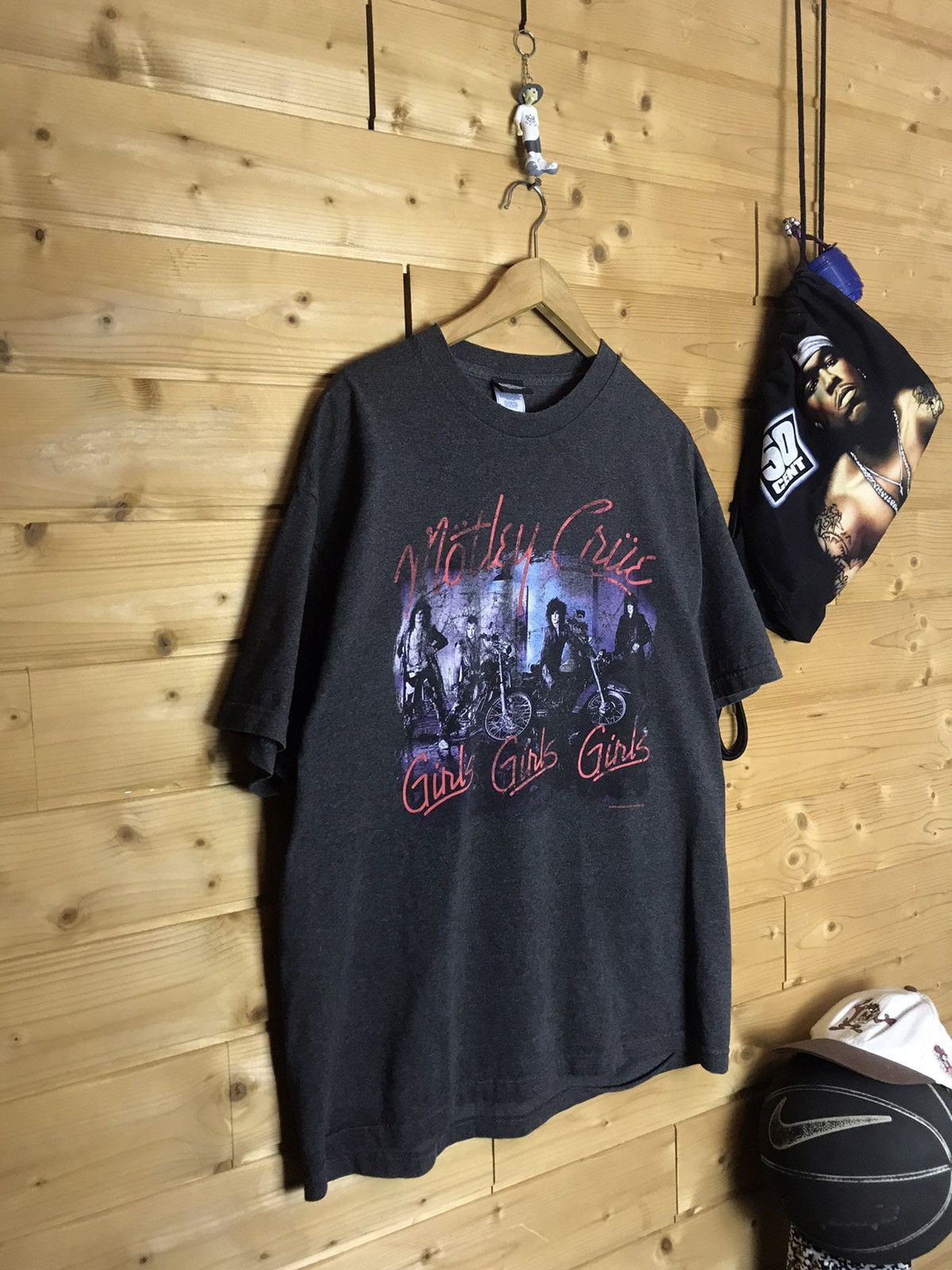 Band Tees Vintage 2003 Motley Crue t-shirt Size US XL / EU 56 / 4 - 2 Thumbnail