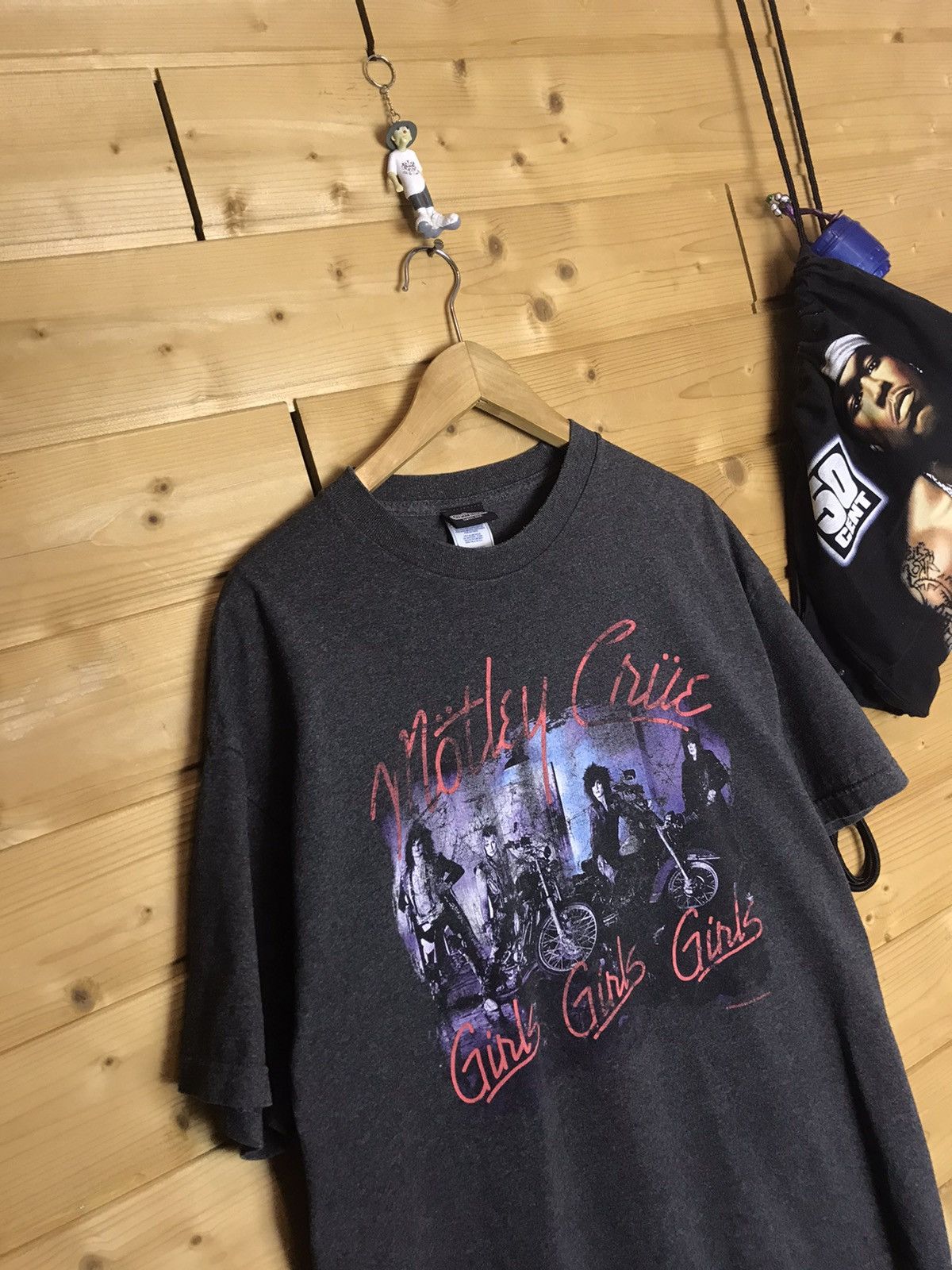 Band Tees Vintage 2003 Motley Crue t-shirt Size US XL / EU 56 / 4 - 1 Thumbnail