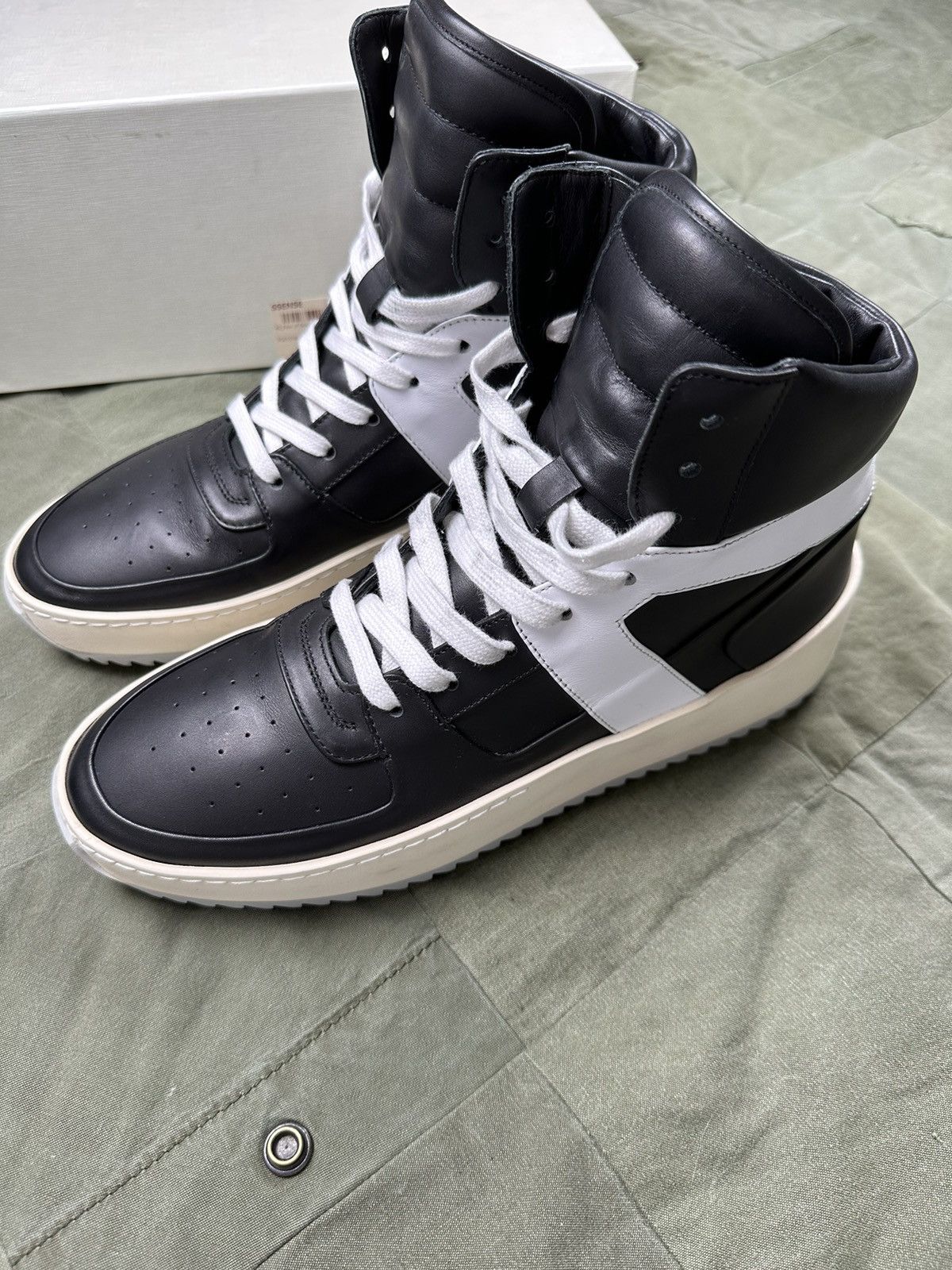 Fear of God 5th collection Basketball Sneaker Size US 7 / EU 40 - 4 Thumbnail