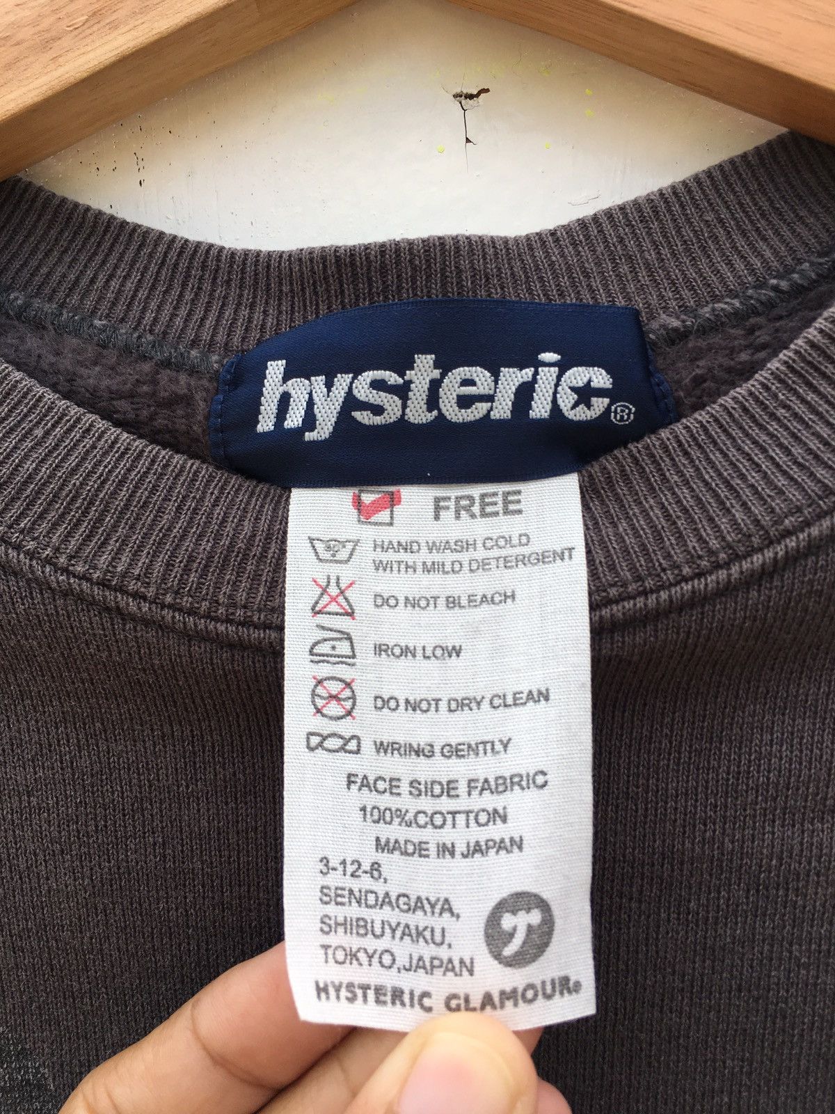 Hysteric Glamour Vintage Rare Hysteric Glamour Naked Woman Sweatshirt Size US S / EU 44-46 / 1 - 10 Thumbnail