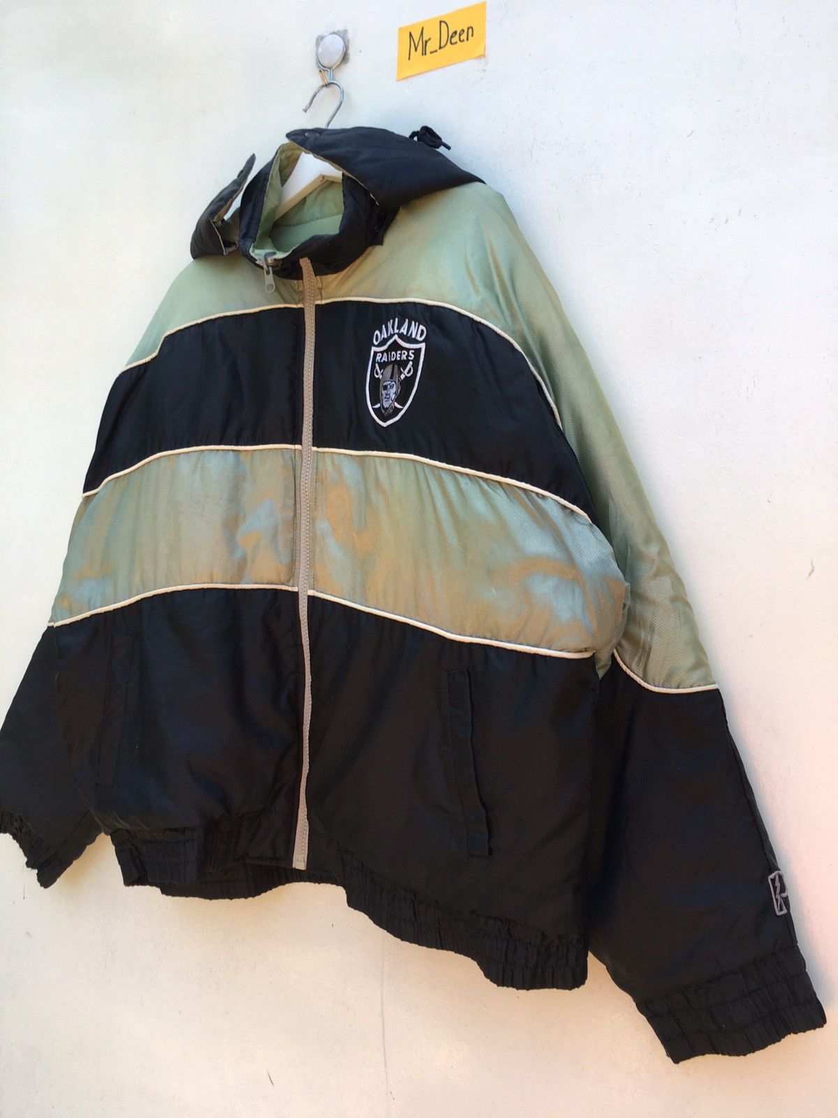 NFL Oakland Raiders Varsity Jacket NFL Team Large Size Size US XL / EU 56 / 4 - 7 Thumbnail
