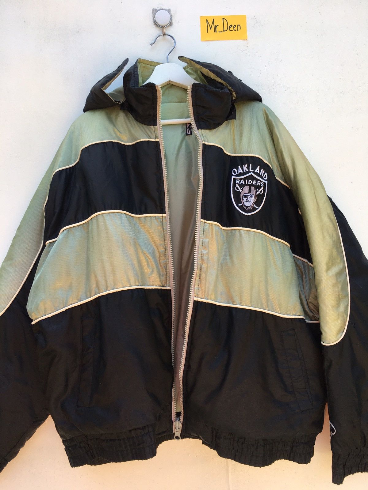 NFL Oakland Raiders Varsity Jacket NFL Team Large Size Size US XL / EU 56 / 4 - 11 Thumbnail