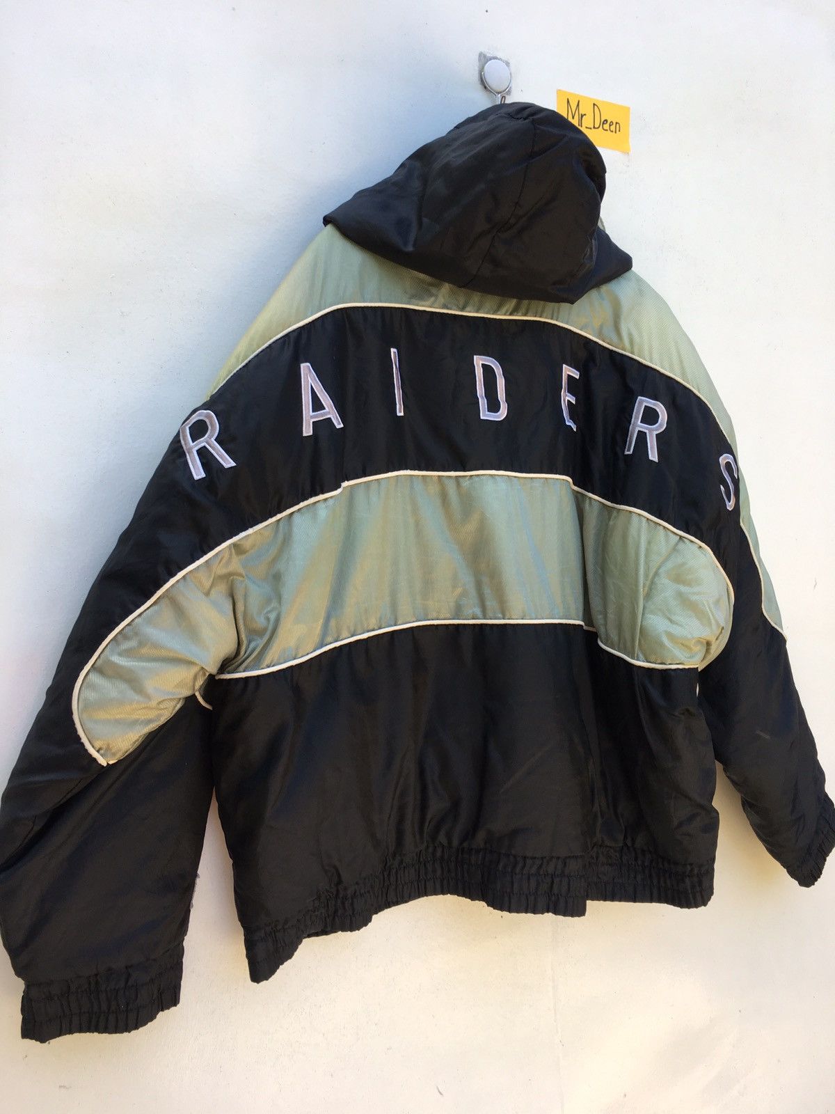 NFL Oakland Raiders Varsity Jacket NFL Team Large Size Size US XL / EU 56 / 4 - 2 Thumbnail
