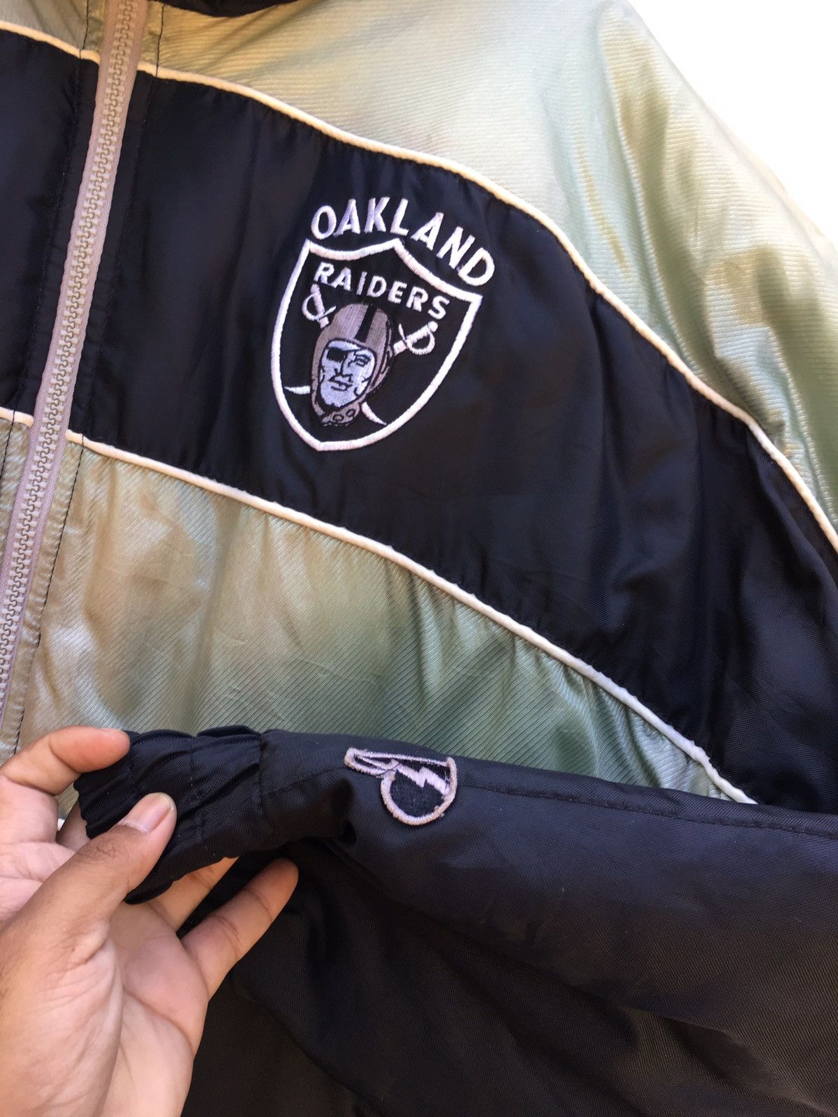 NFL Oakland Raiders Varsity Jacket NFL Team Large Size Size US XL / EU 56 / 4 - 10 Thumbnail