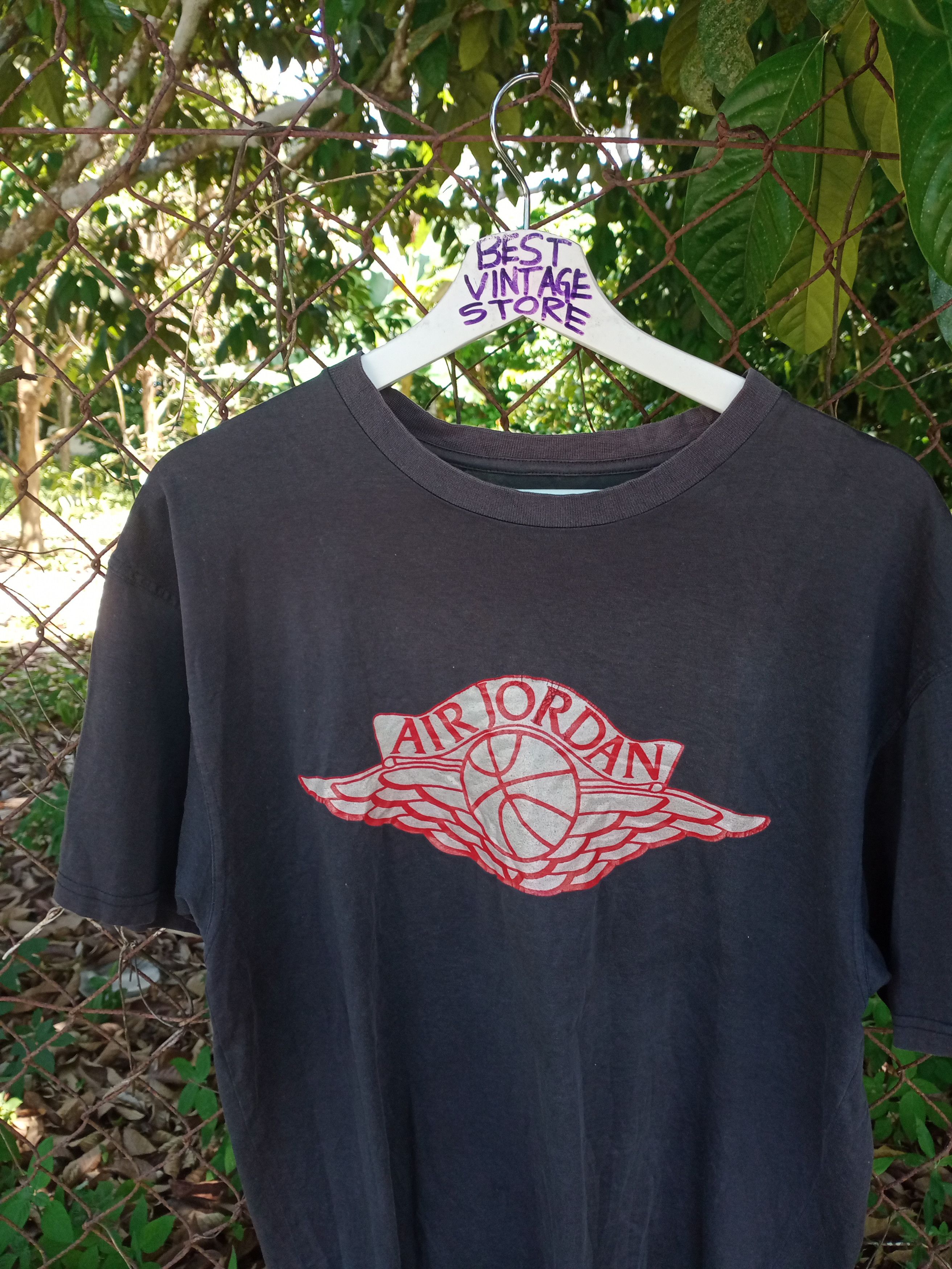 Jordan Brand × Nike Vintage Early 00's NIKE AIR JORDAN Tshirt Big Logo Size US L / EU 52-54 / 3 - 2 Thumbnail