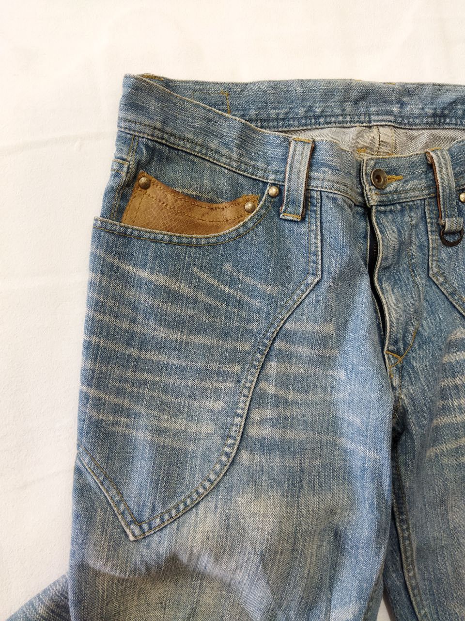 Nicole Club Japanese Nicole Club With Leather Pocket Jeans Size US 33 - 12 Thumbnail
