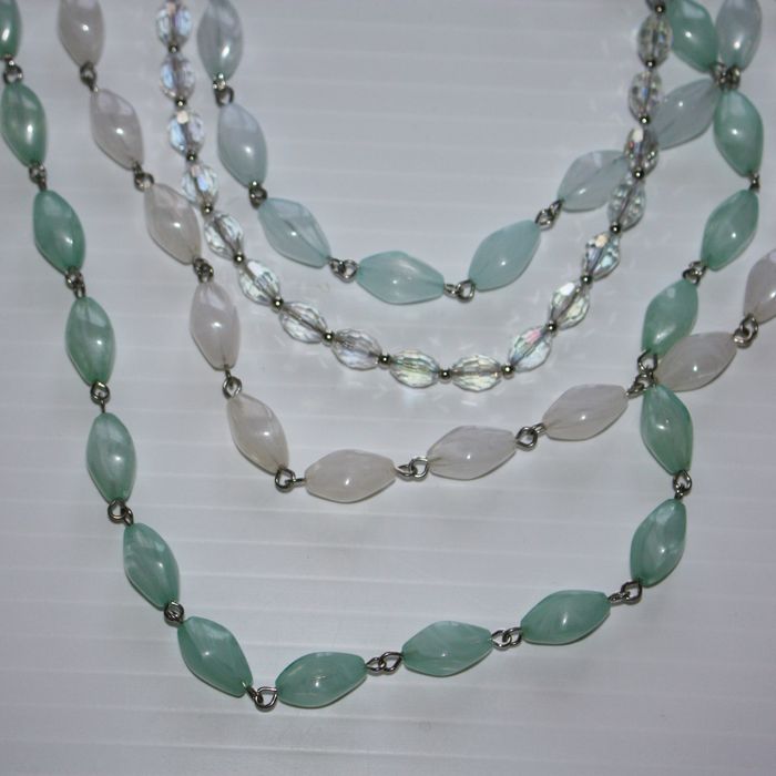 Forever 21 XXI Multi Layered BlueGreen and Pink Swirled Bead Necklace