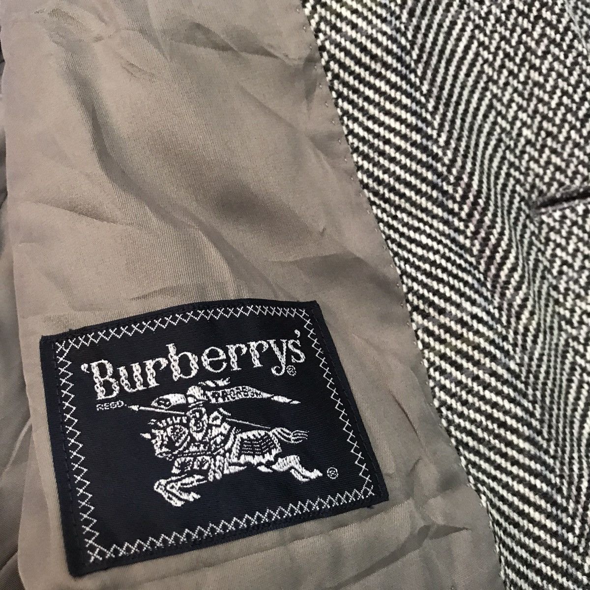 Burberry Wool & Cashmere Burberry Blazer / Jacket / Coat Size US S / EU 44-46 / 1 - 12 Thumbnail