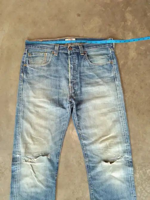 Levi's Vintage Levis 501 Rusty Wash Straight Leg Distressed Jeans Size US 34 / EU 50 - 8 Thumbnail