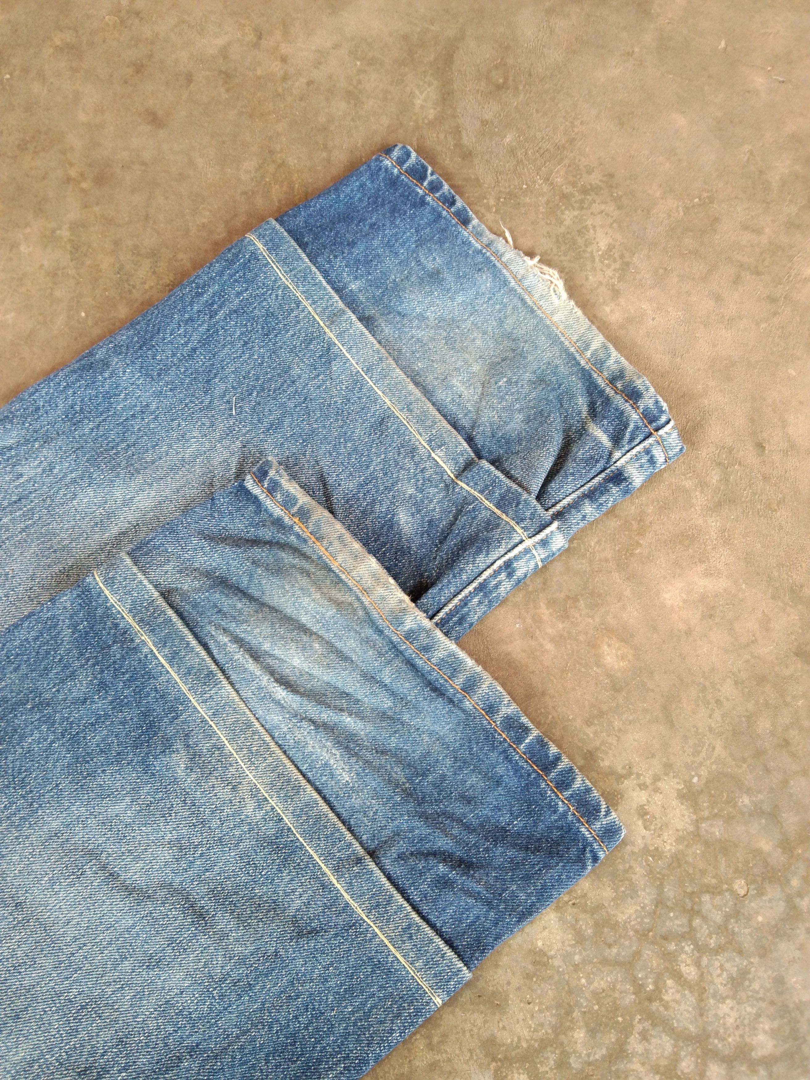 Levi's Vintage Levis 501 Rusty Wash Straight Leg Distressed Jeans Size US 34 / EU 50 - 4 Thumbnail