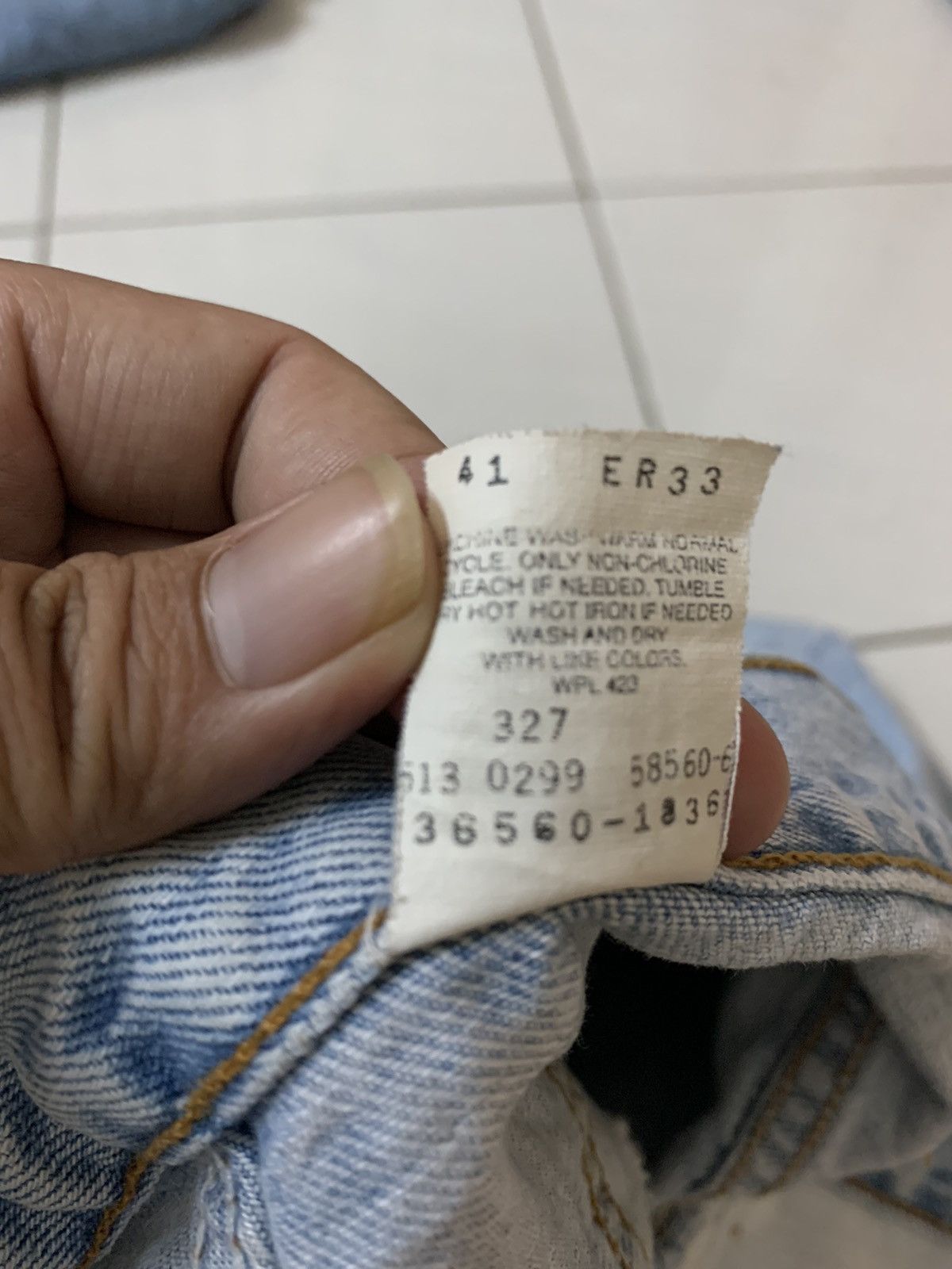 Levi's Vintage Clothing Vintage 90’s Levis Short Denim Jeans Size US 38 / EU 54 - 12 Thumbnail