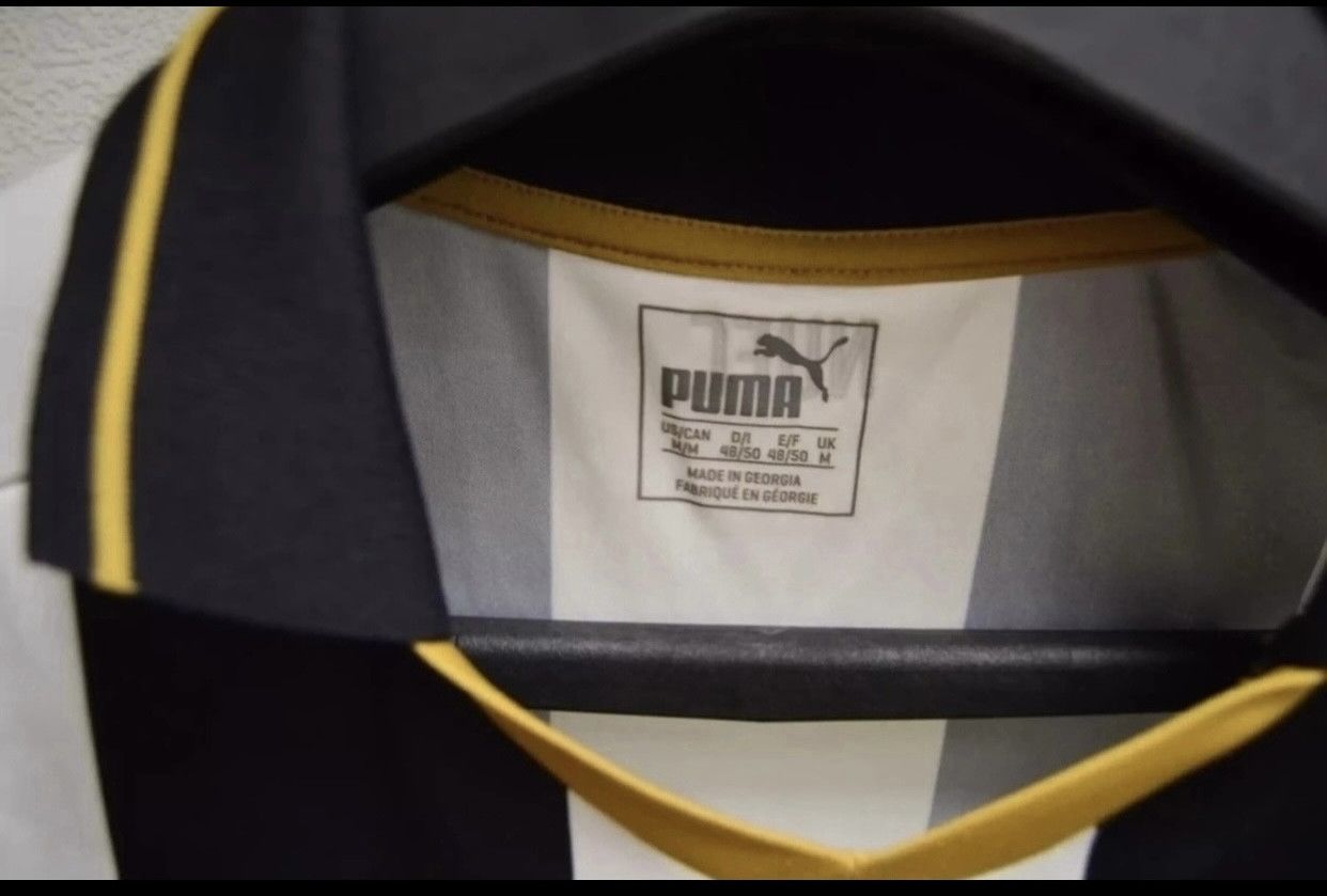 Puma Newcastle puma soccer jersey M striped wonga Size US M / EU 48-50 / 2 - 6 Thumbnail