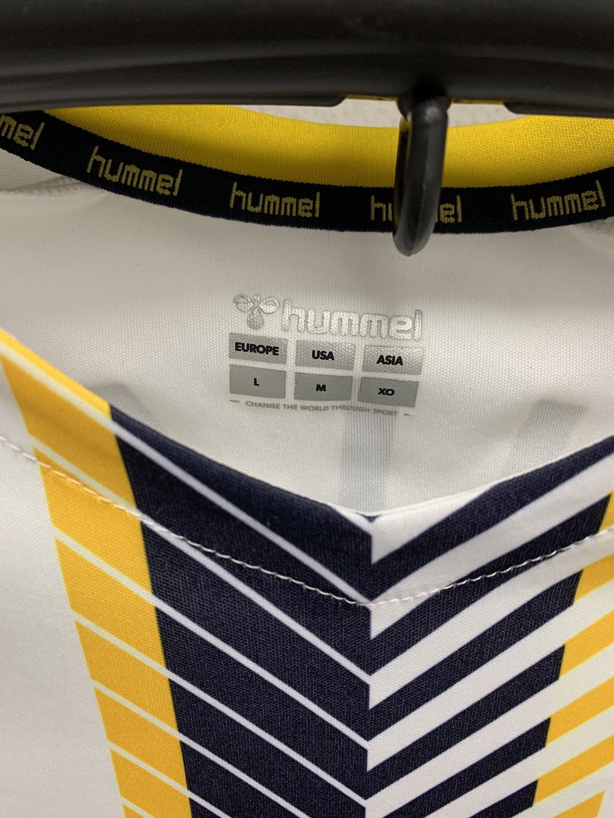 Hummel Everton 6 Allan apl patch white soccer jersey L Hummel cazoo Size US L / EU 52-54 / 3 - 4 Thumbnail