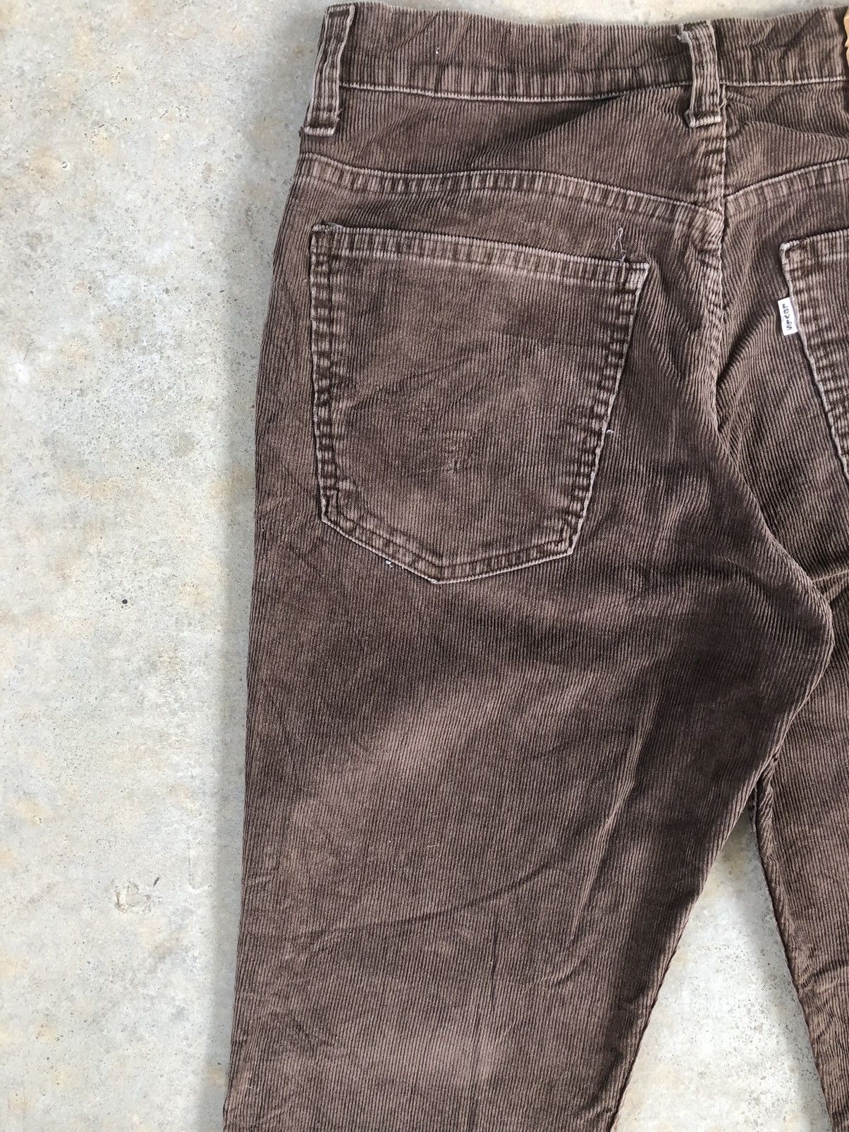 Levi's Vintage 70’s Levi’s Corduroy Flared Jeans 617 Size US 30 / EU 46 - 8 Thumbnail