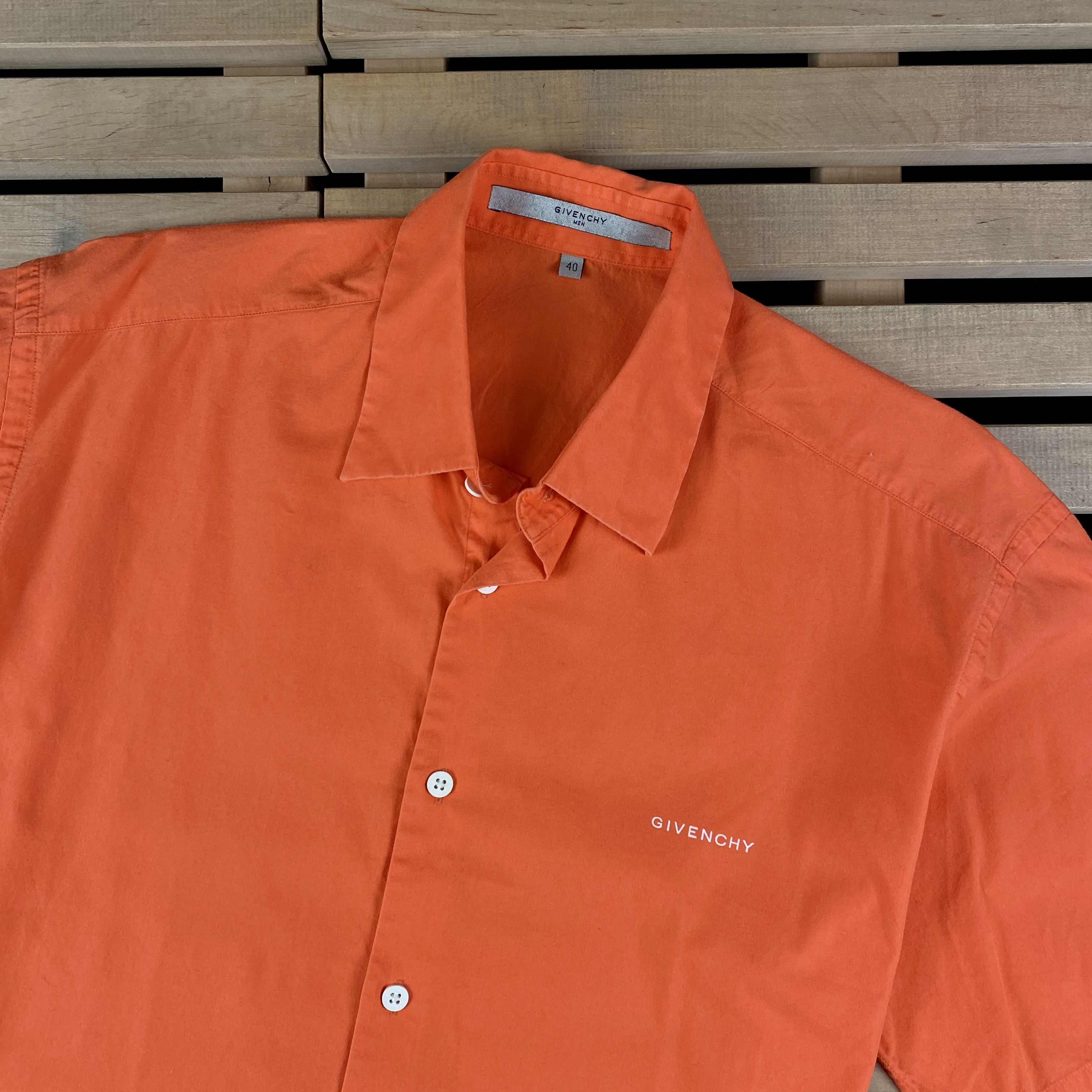 Vintage Mens Shirt Short Sleeve Givenchy Vintage Size 40 Size US L / EU 52-54 / 3 - 2 Thumbnail