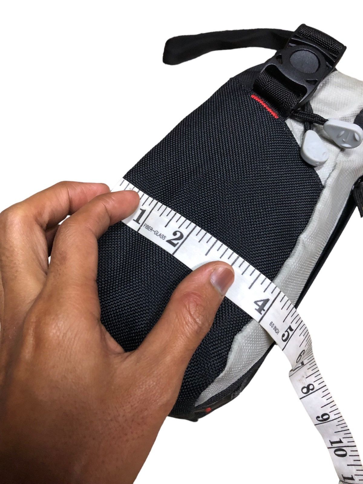 Nike × Vintage Y2K NIKE CROSSBODY SLINGBAG Size ONE SIZE - 11 Thumbnail