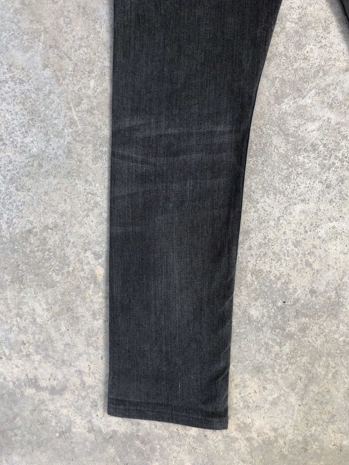 Undercover × Uniqlo Undercover x Uniqlo Distressed Jeans Skinny Size US 30 / EU 46 - 11 Thumbnail