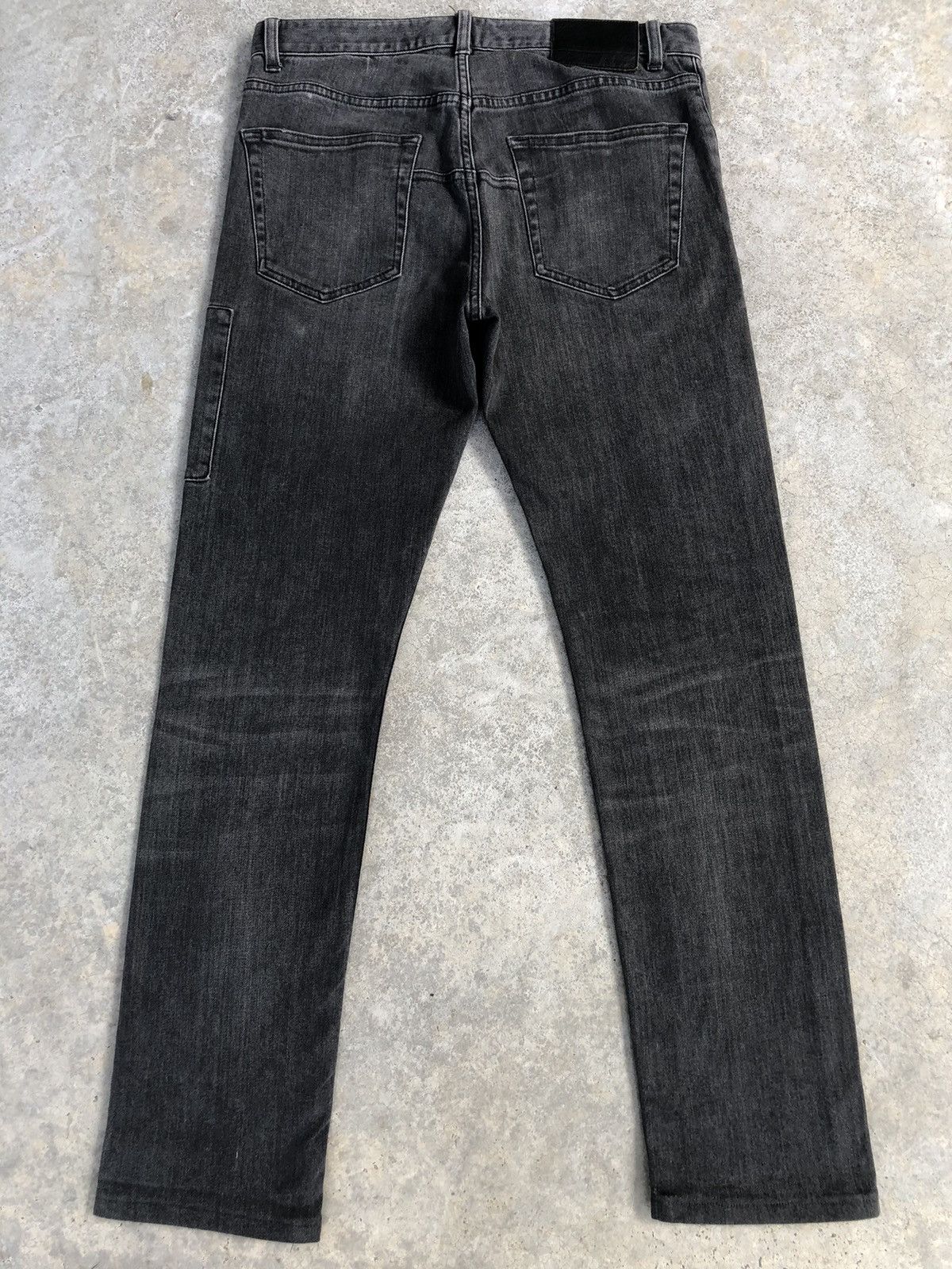 Undercover × Uniqlo Undercover x Uniqlo Distressed Jeans Skinny Size US 30 / EU 46 - 2 Thumbnail