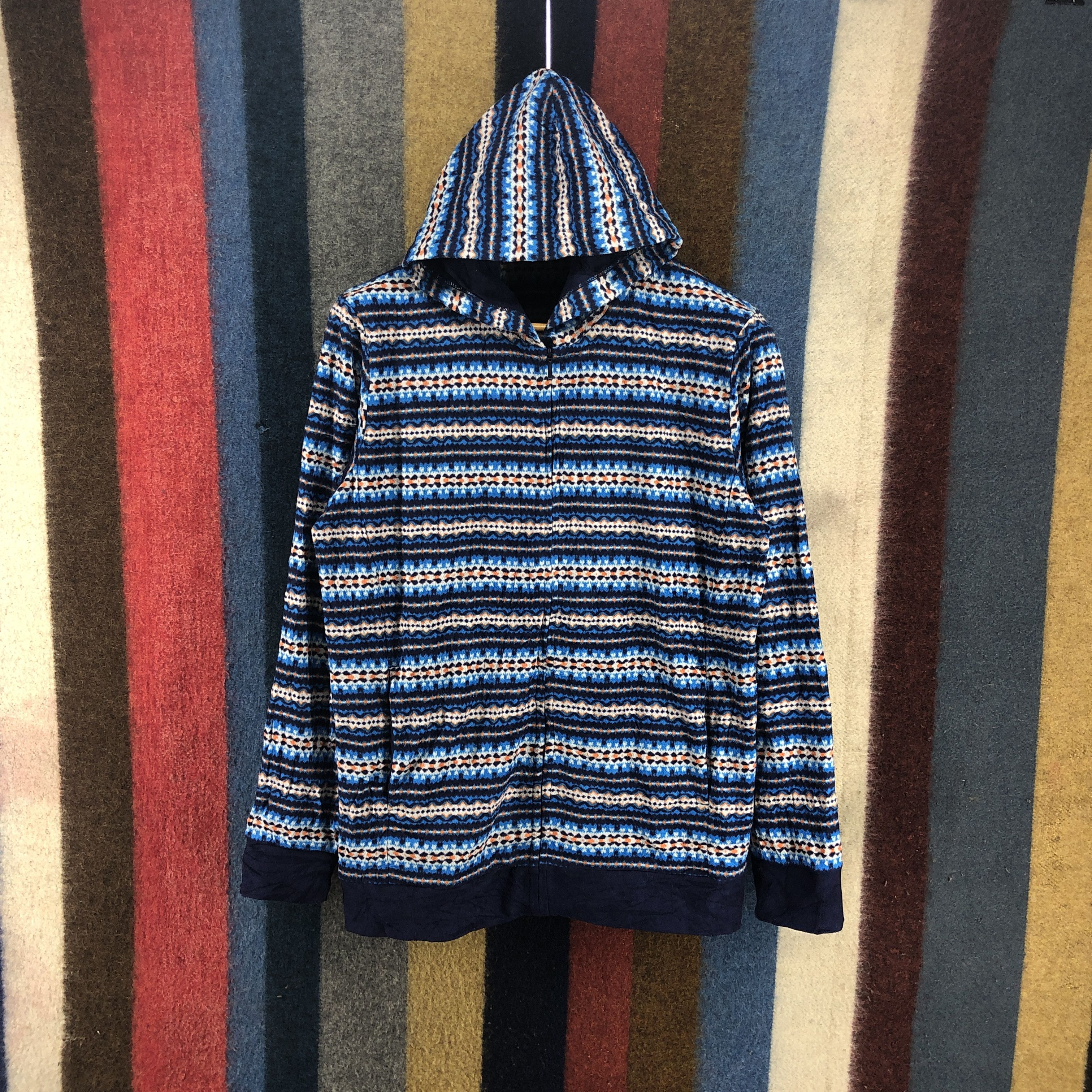 Uniqlo UNIQLO Zipper Hoodie Abstract Design #096/E Size US M / EU 48-50 / 2 - 1 Thumbnail
