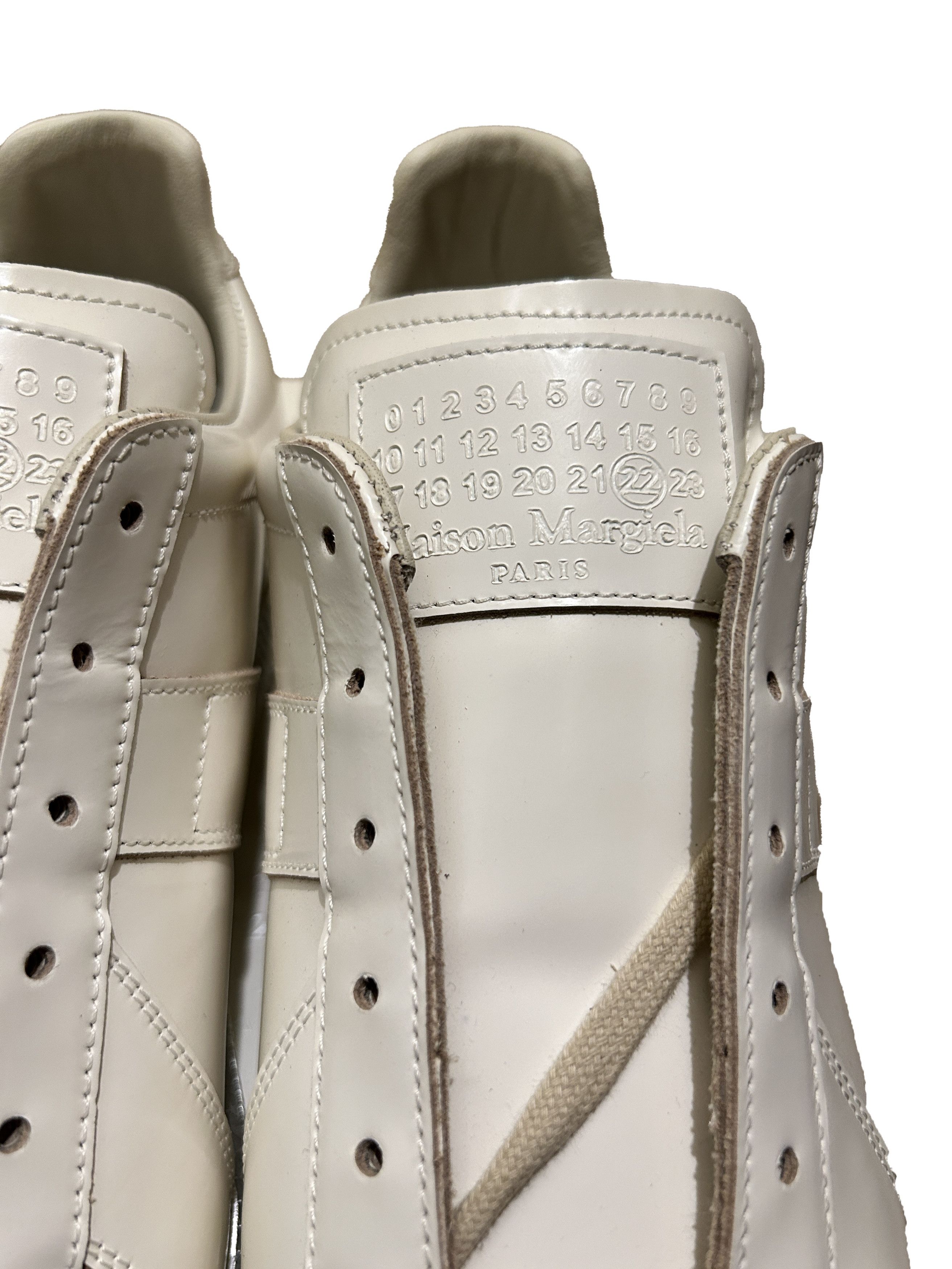 Maison Margiela MAISON MARGIELA 22 Replica low silver sole sneakers Size US 9 / EU 42 - 5 Thumbnail