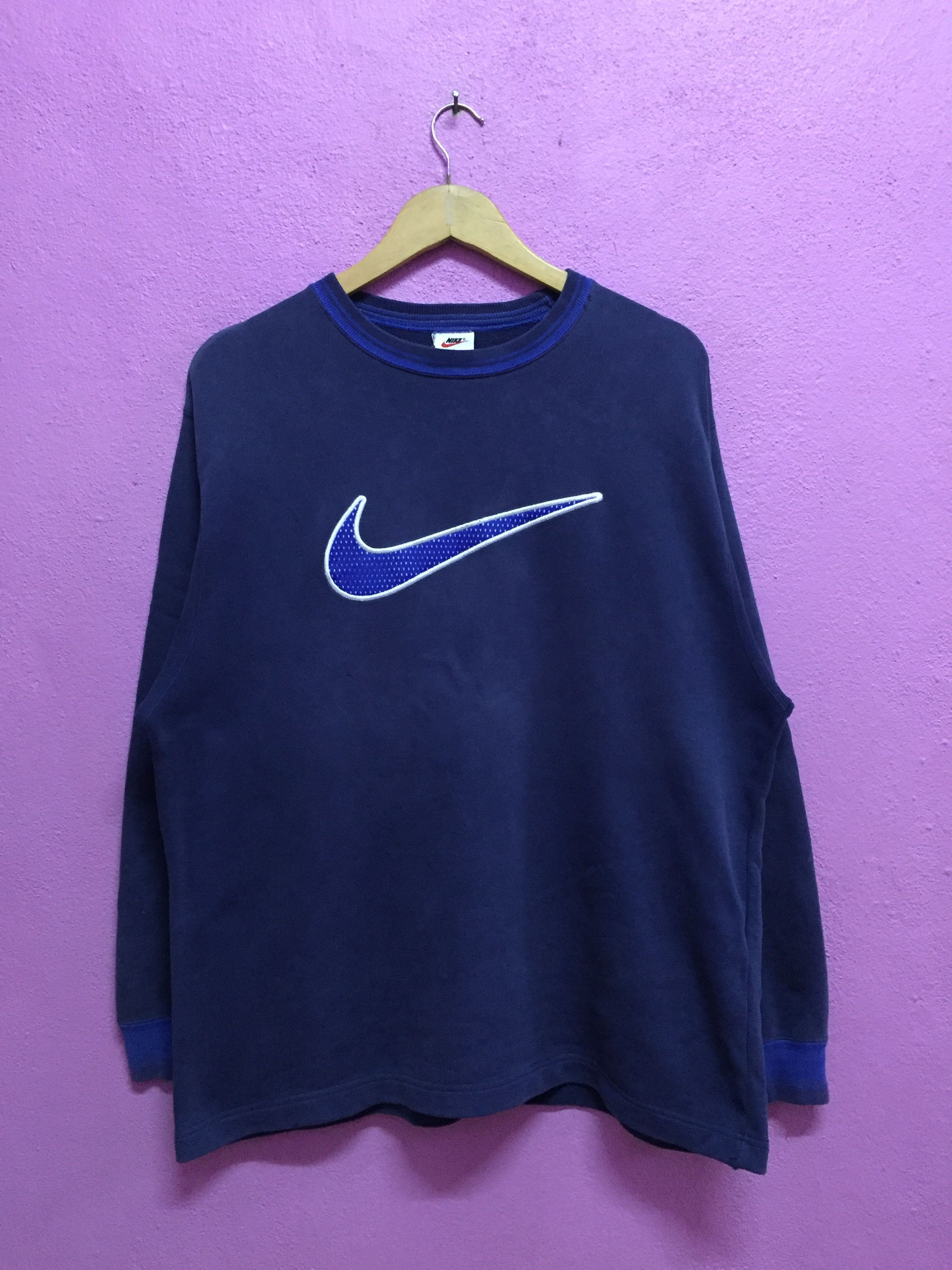 Nike Vintage Nike Sweatshirts Size L Size US L / EU 52-54 / 3 - 1 Thumbnail