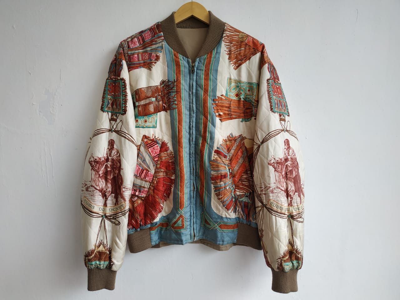 Hermes Hermes Cuirs Du Desert by F. De La Perriere (80's) Bomber Size US L / EU 52-54 / 3 - 1 Thumbnail