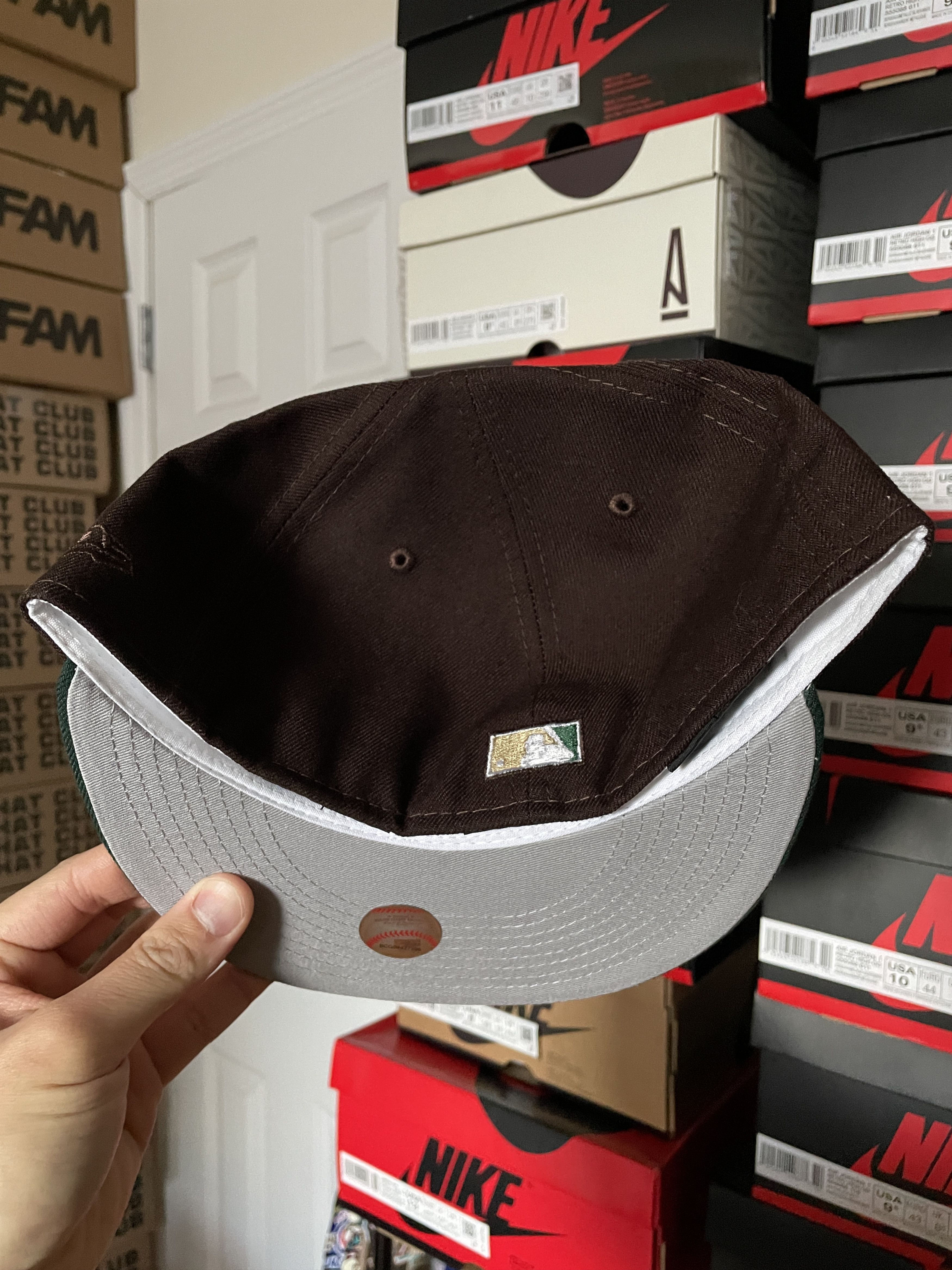 MLB × New Era Exclusive Brown Green Seattle Mariners 7 1/4 Grey Hatclub Size ONE SIZE - 5 Thumbnail