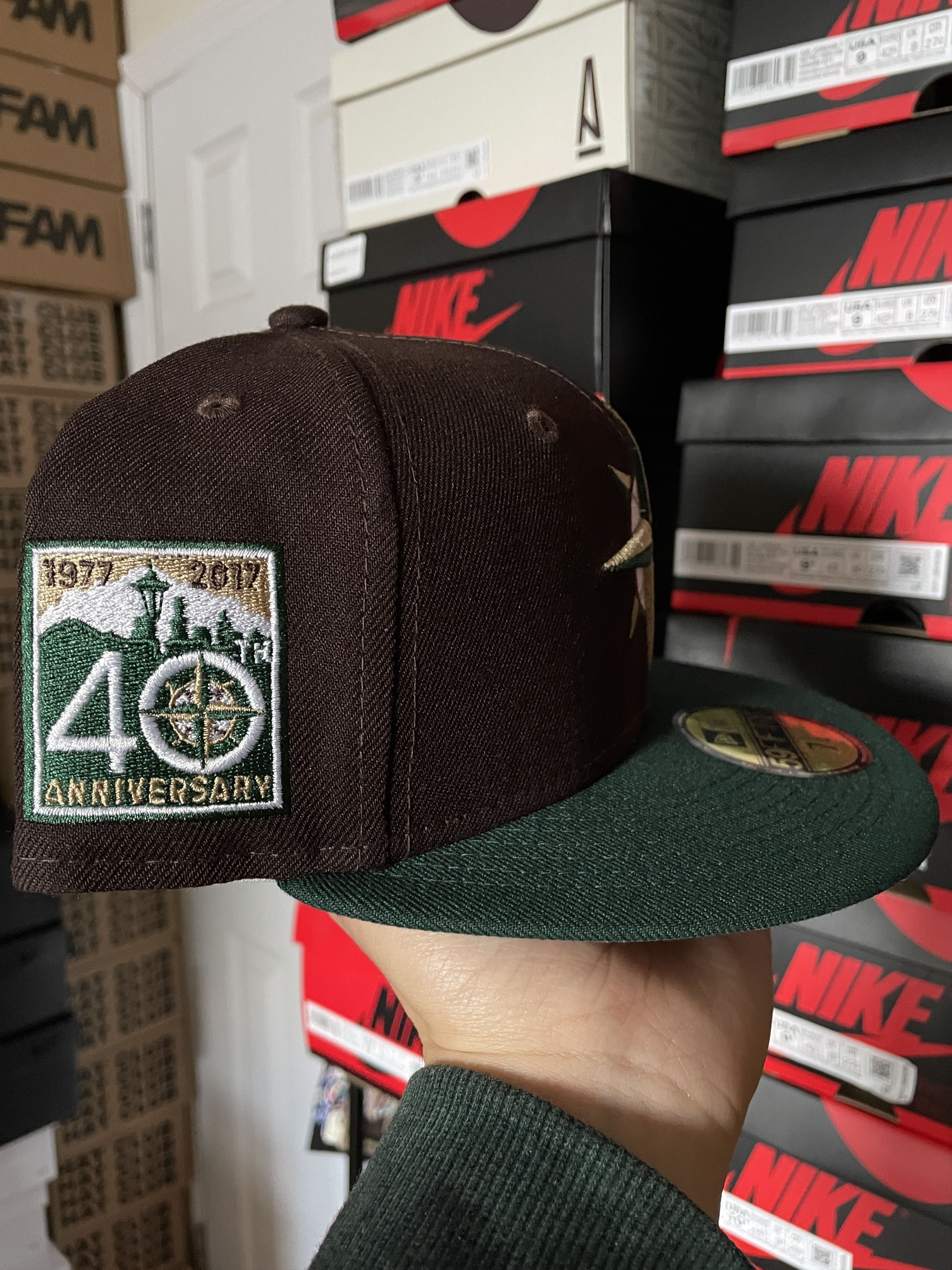 MLB × New Era Exclusive Brown Green Seattle Mariners 7 1/4 Grey Hatclub Size ONE SIZE - 3 Thumbnail