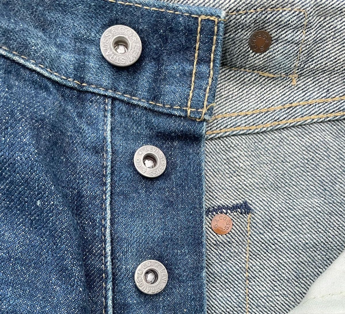Levi's Vintage Levis 1992 701XX E 1950 Selvedge Denim Size US 30 / EU 46 - 10 Thumbnail