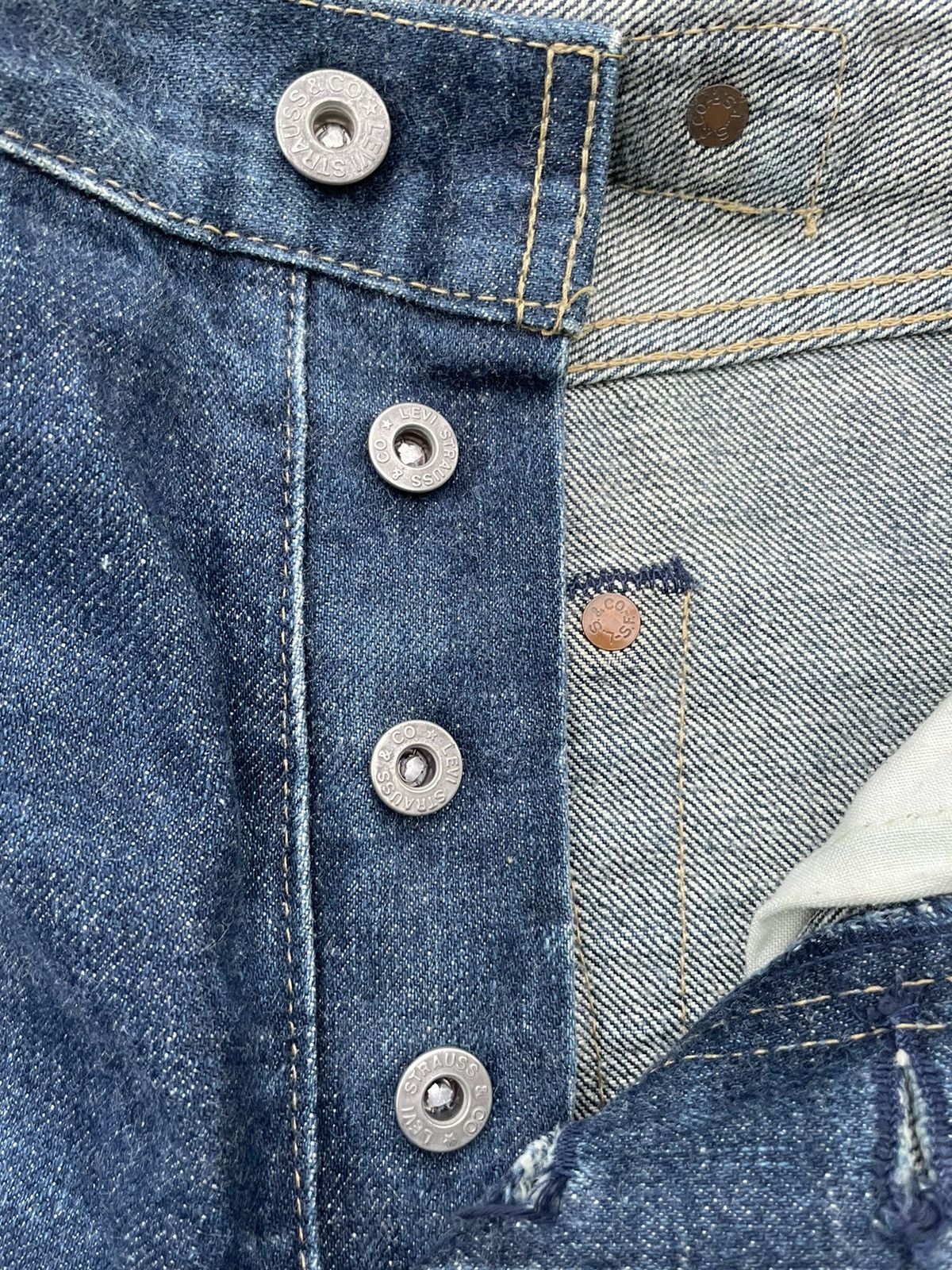 Levi's Vintage Levis 1992 701XX E 1950 Selvedge Denim Size US 30 / EU 46 - 23 Thumbnail