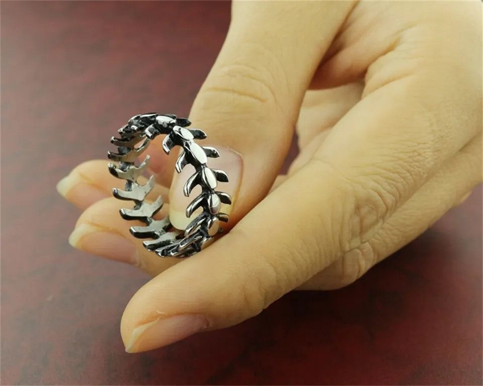 Jewelry Long Spine Bone Ring Size ONE SIZE - 2 Thumbnail