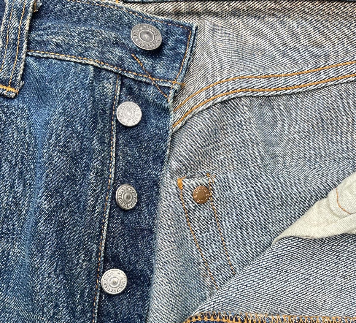 Levi's × Vintage Vintage Levi’s 2000 501XX E 1947 Selvedge Aging Denim Size US 32 / EU 48 - 10 Thumbnail