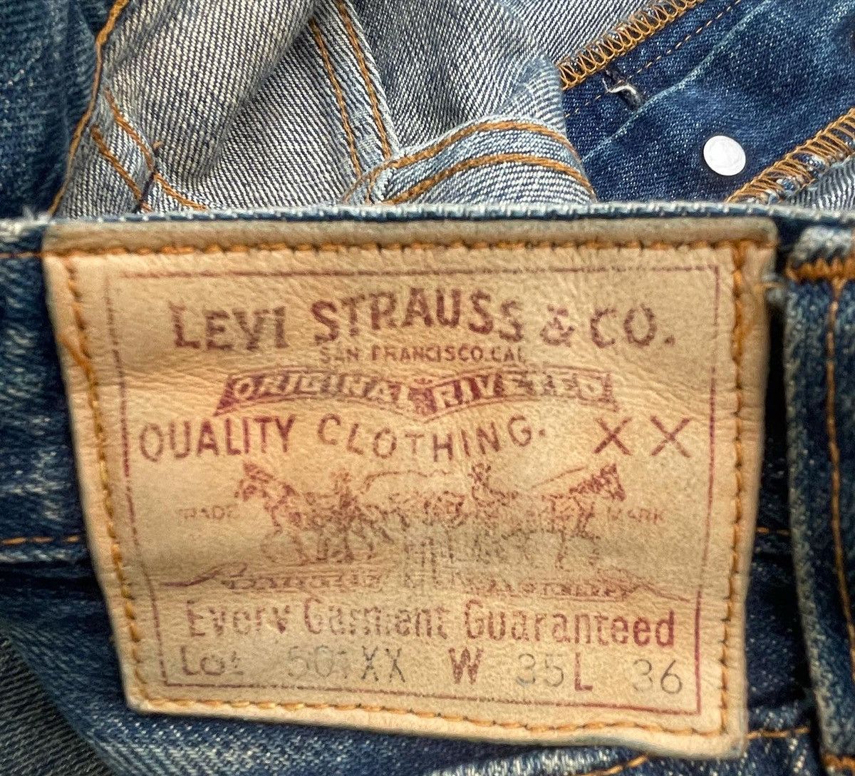 Levi's × Vintage Vintage Levi’s 2000 501XX E 1947 Selvedge Aging Denim Size US 32 / EU 48 - 7 Thumbnail