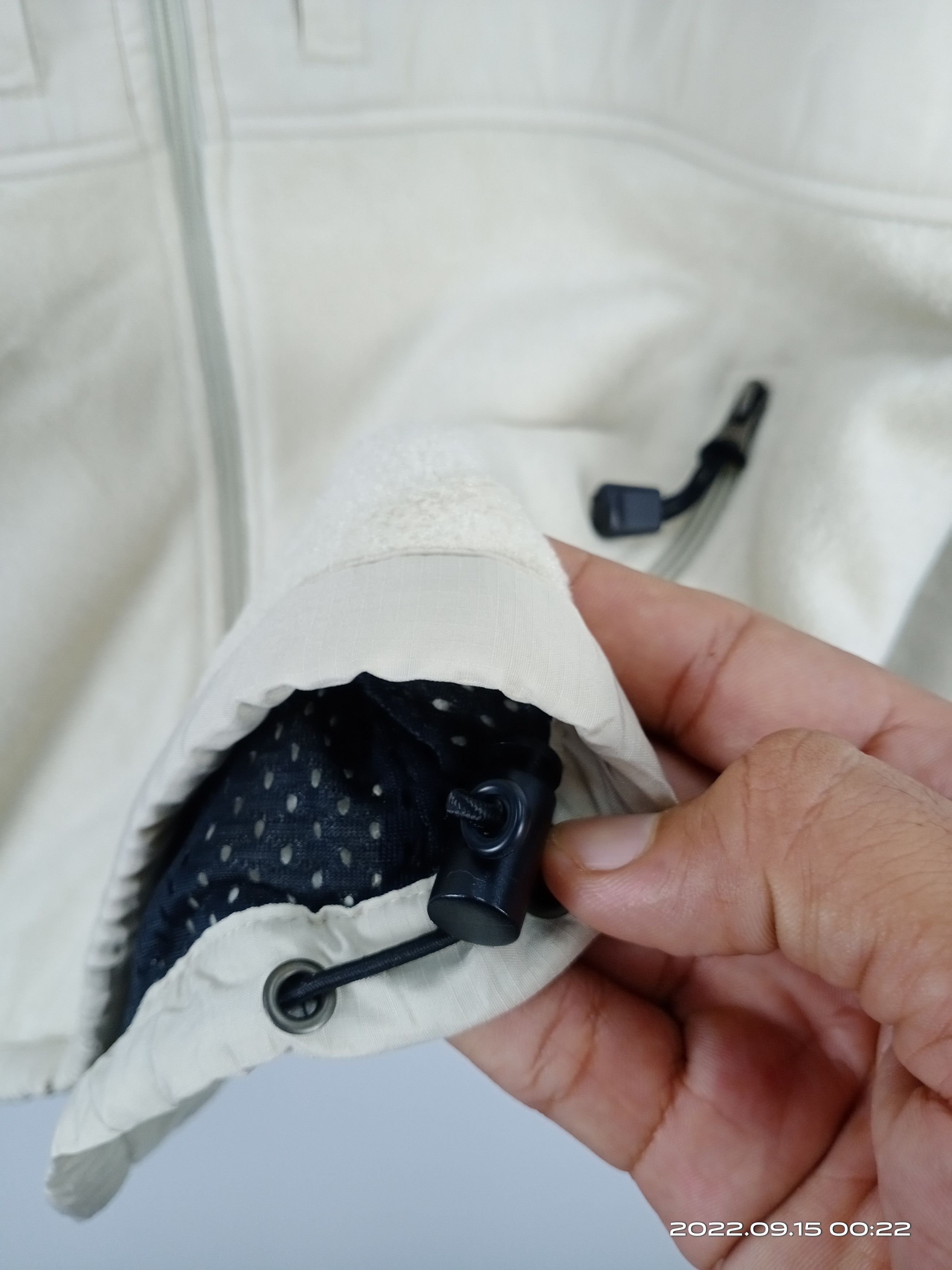 Other Vintage Benetton Formula 1 Fleece Deep Pile Zipper Jacket Size US L / EU 52-54 / 3 - 6 Thumbnail