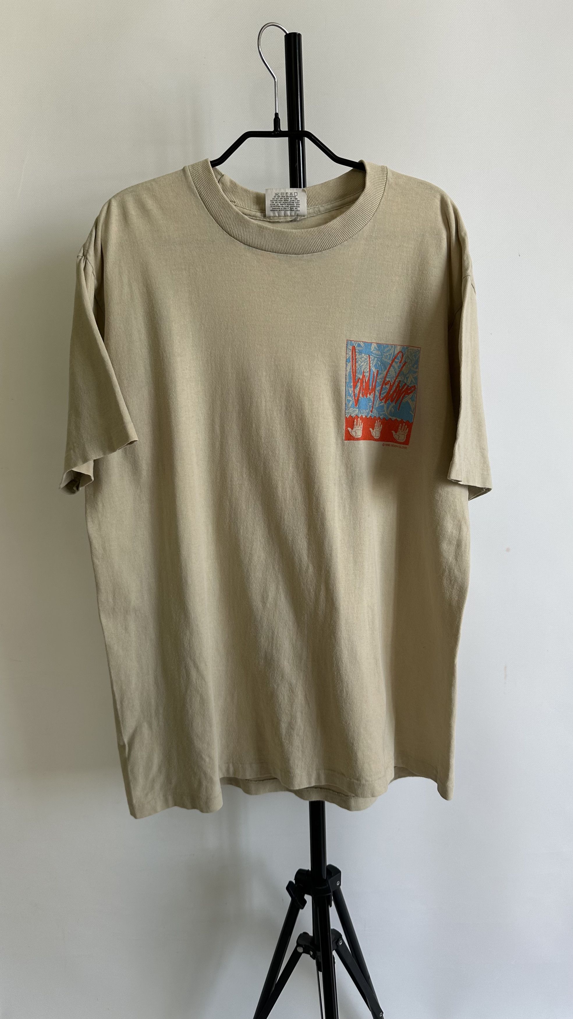 Body Glove 1990 Body Glove made in USA t shirt surf style t shirt Size US L / EU 52-54 / 3 - 9 Thumbnail