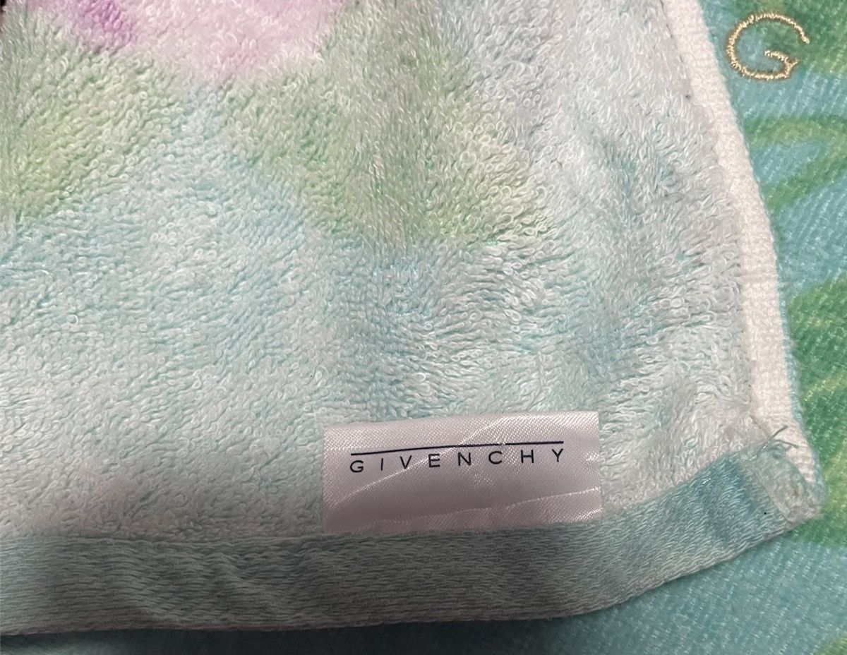 Givenchy GIVENCHY TOWEL FLORAL Size ONE SIZE - 3 Thumbnail