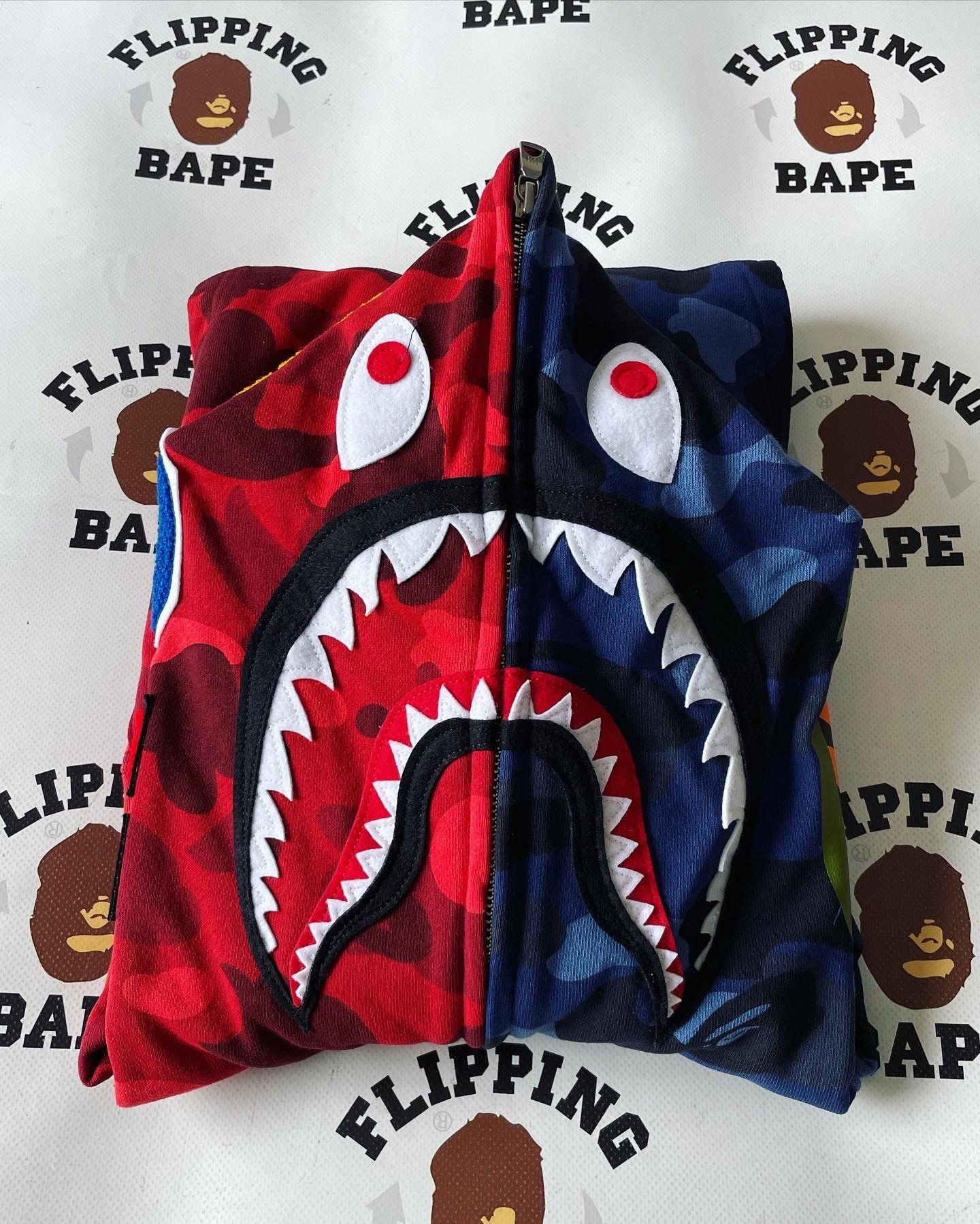 Bape BAPE COLOR CAMO SHARK FULL ZIP HOODIE SS22 Size US M / EU 48-50 / 2 - 3 Thumbnail