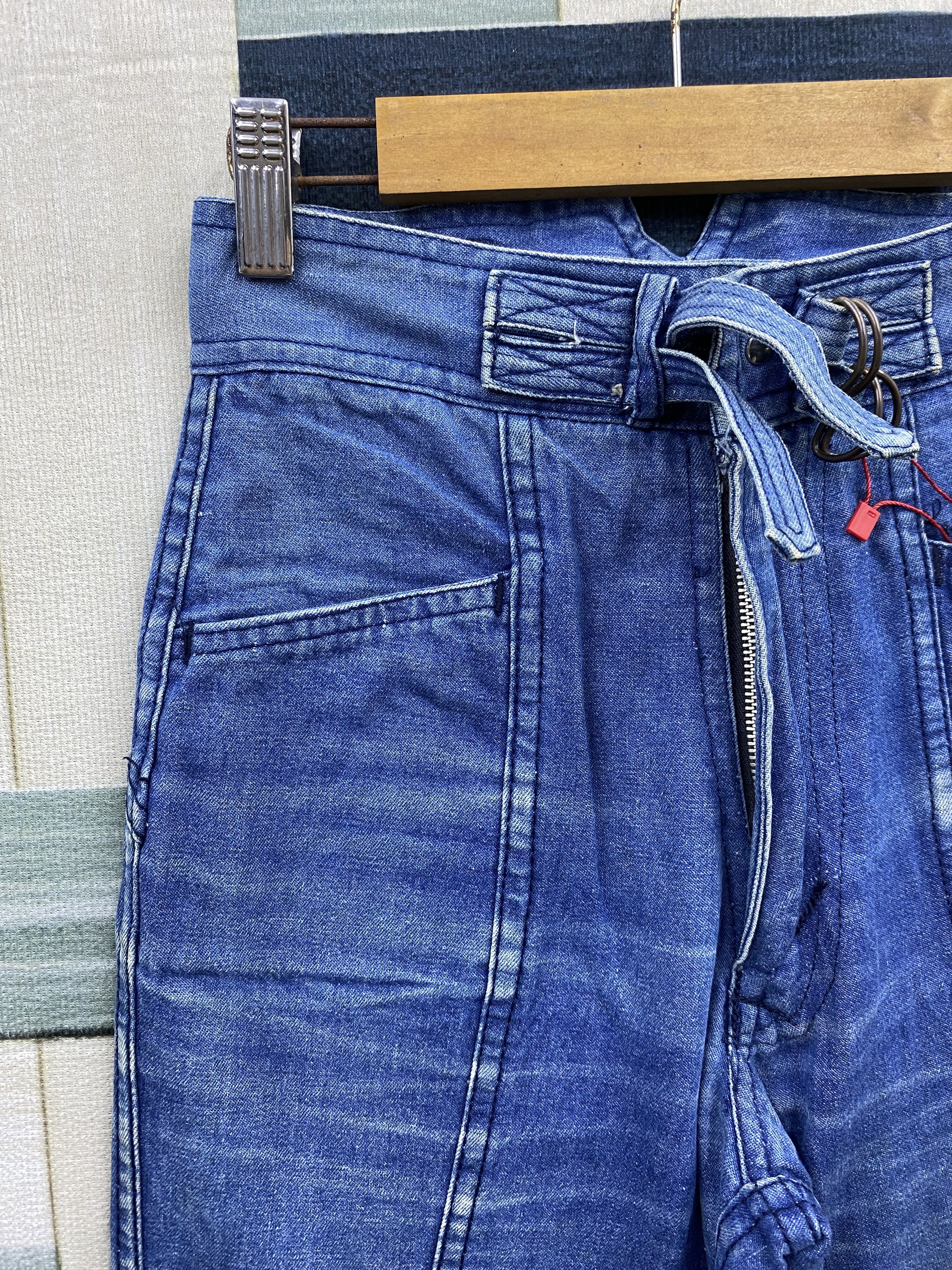 Japanese Brand Vintage 80's Love Inn Fade Blue Flare Bell Bottom Denim Jean Size 24" / US 00 / IT 34 - 18 Thumbnail