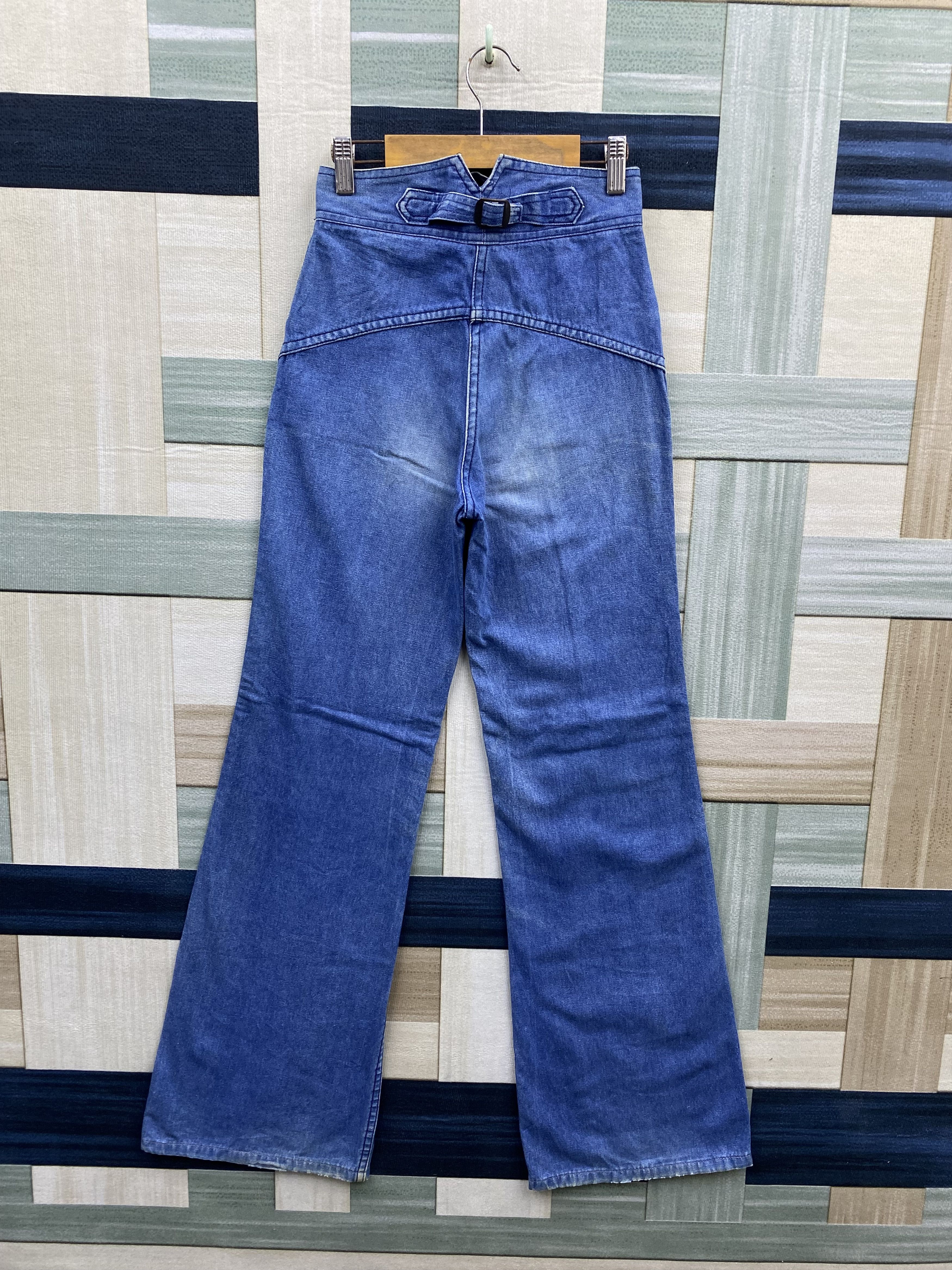 Japanese Brand Vintage 80's Love Inn Fade Blue Flare Bell Bottom Denim Jean Size 24" / US 00 / IT 34 - 2 Thumbnail