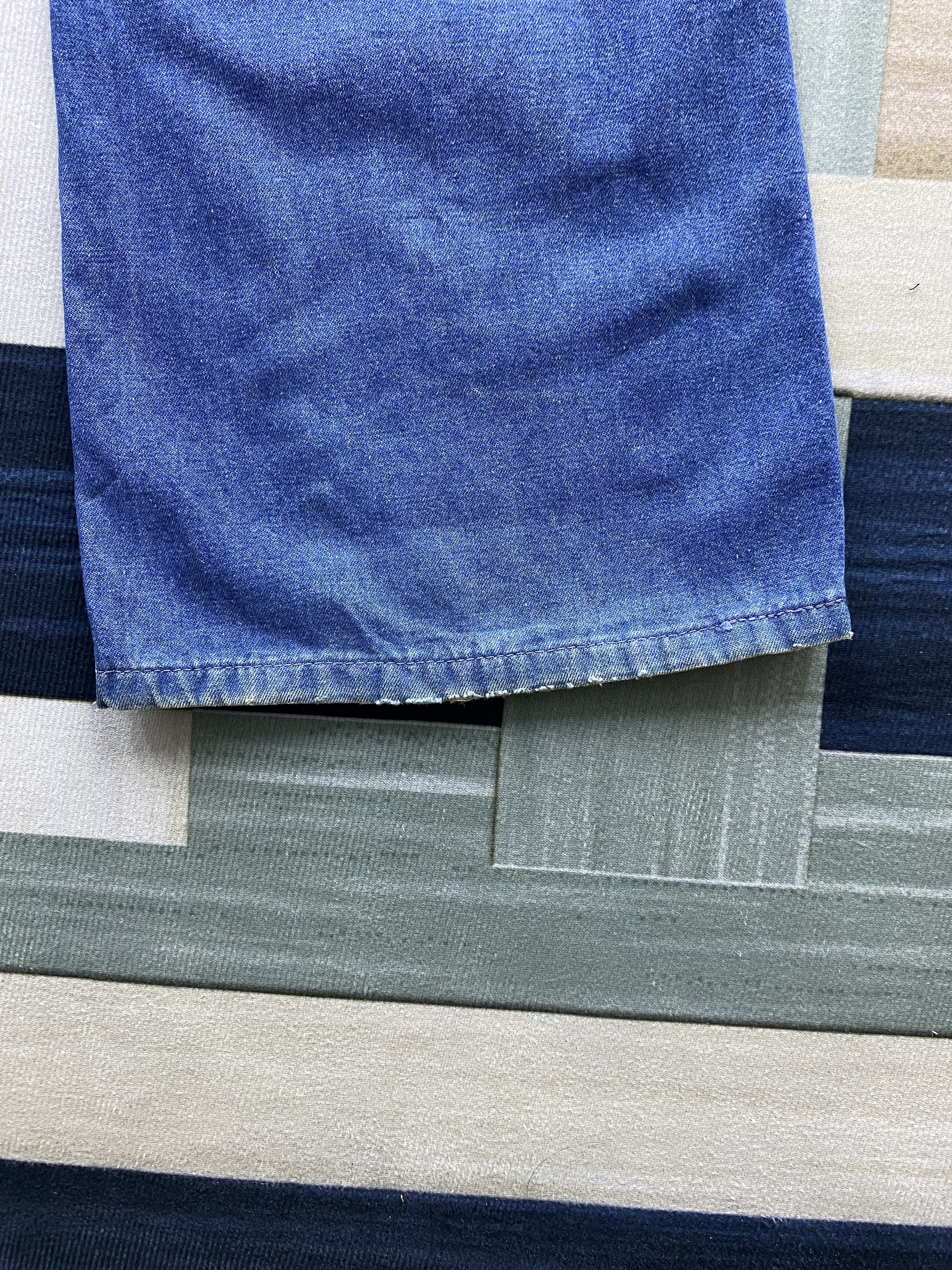 Japanese Brand Vintage 80's Love Inn Fade Blue Flare Bell Bottom Denim Jean Size 24" / US 00 / IT 34 - 15 Thumbnail