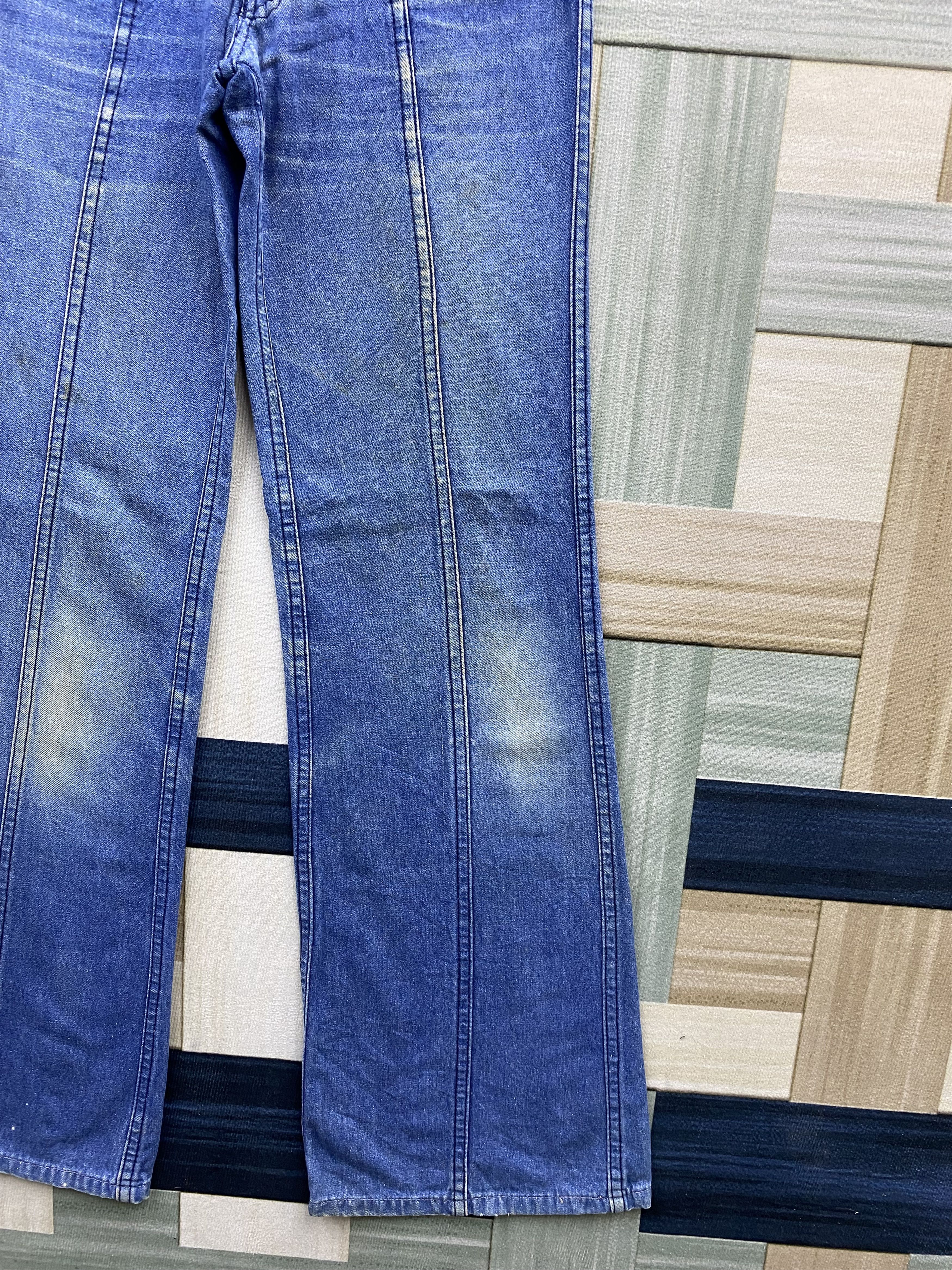 Japanese Brand Vintage 80's Love Inn Fade Blue Flare Bell Bottom Denim Jean Size 24" / US 00 / IT 34 - 6 Thumbnail
