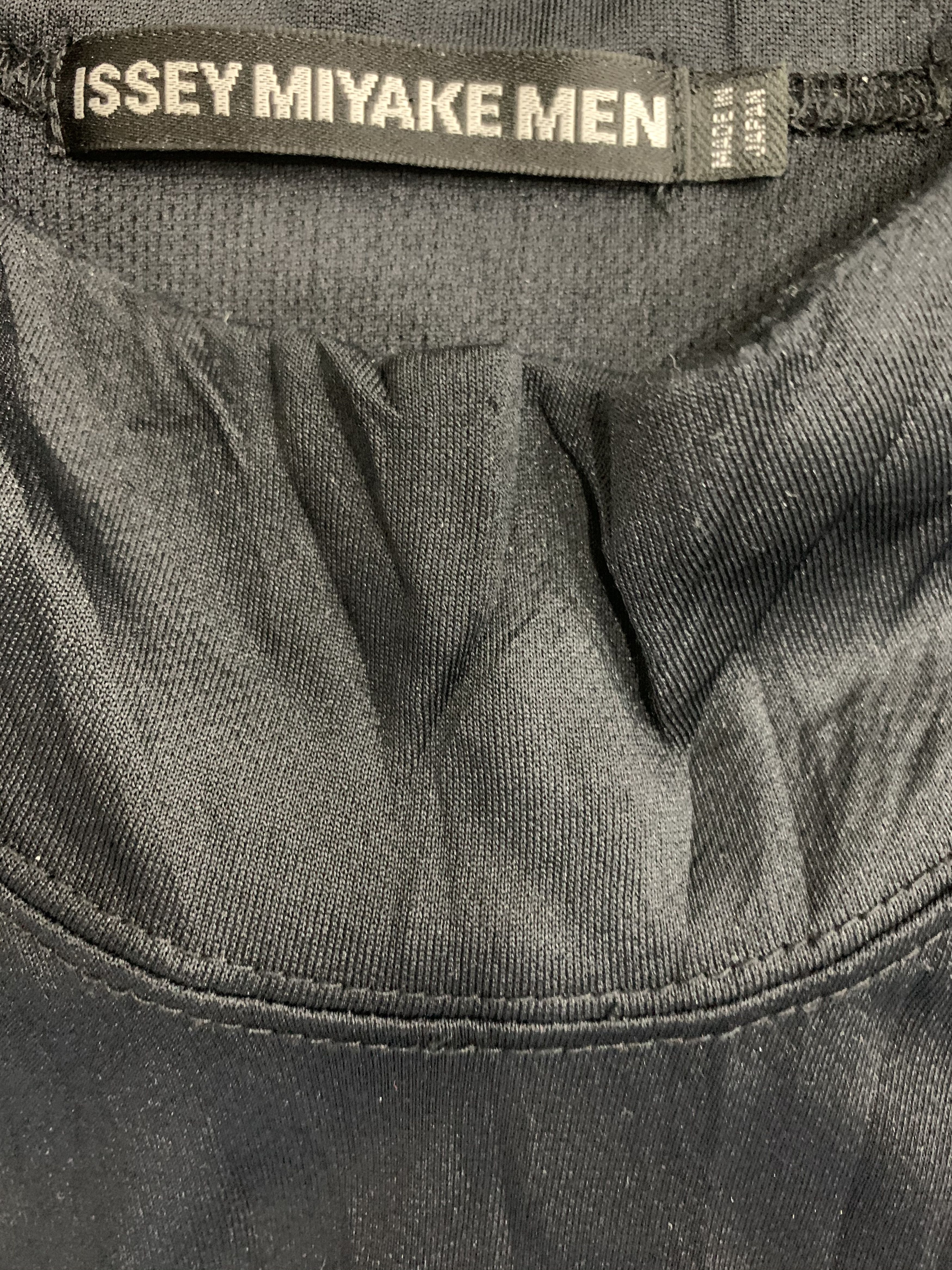 Issey Miyake Issey miyake "steve jobs" wrinkle poly top Size US L / EU 52-54 / 3 - 10 Thumbnail