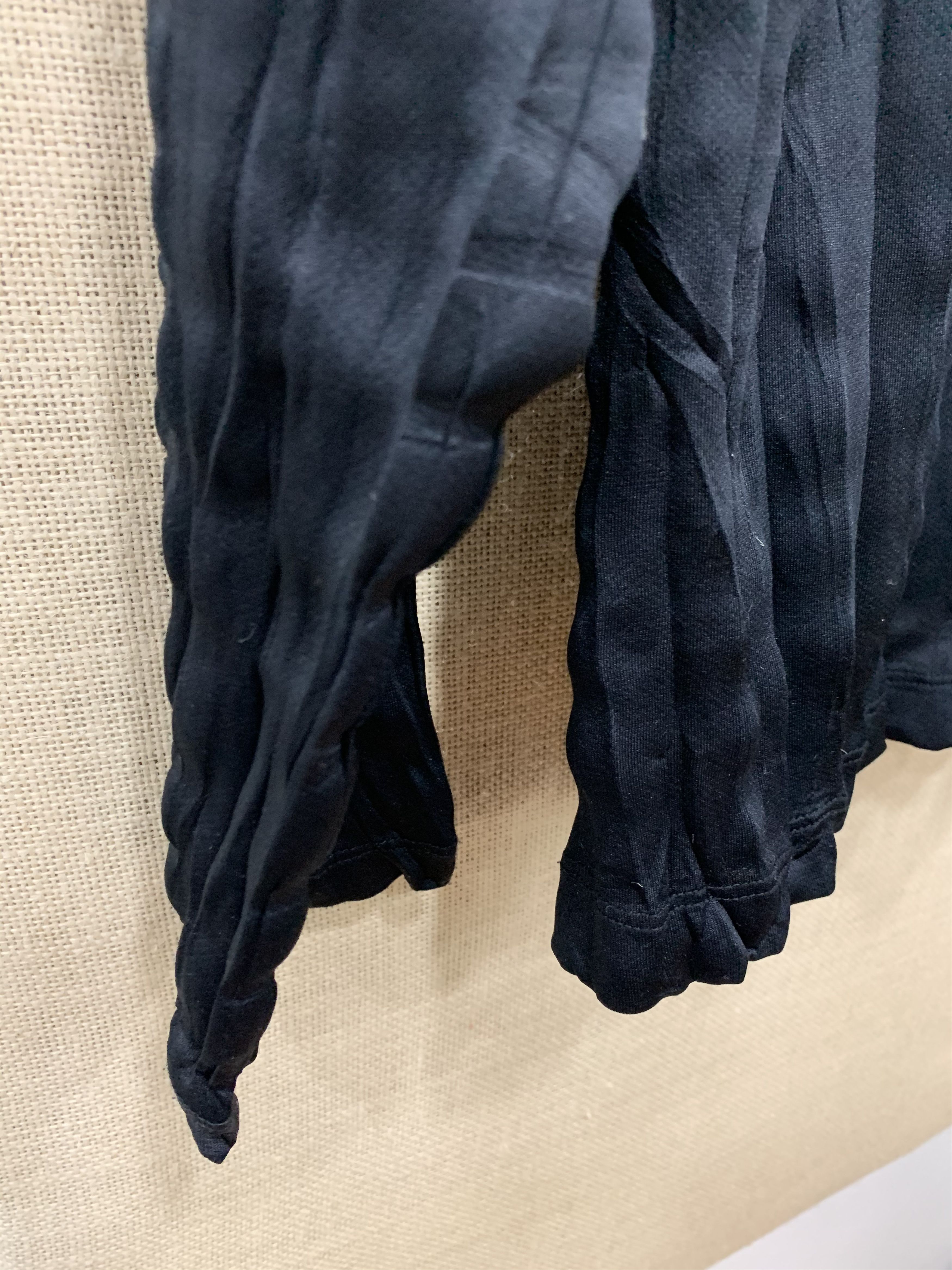 Issey Miyake Issey miyake "steve jobs" wrinkle poly top Size US L / EU 52-54 / 3 - 7 Thumbnail