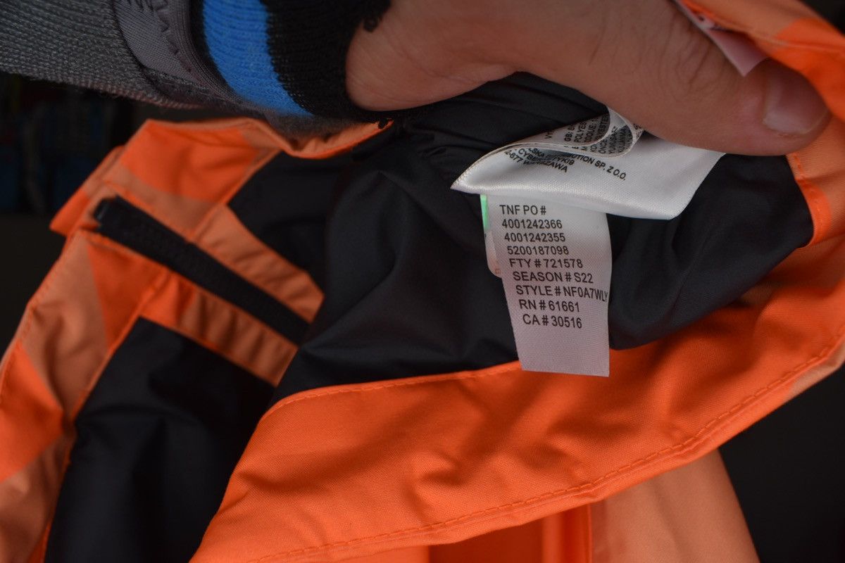 Kaws × The North Face Youth The North Face x Kaws Jacket Size US M / EU 48-50 / 2 - 9 Thumbnail