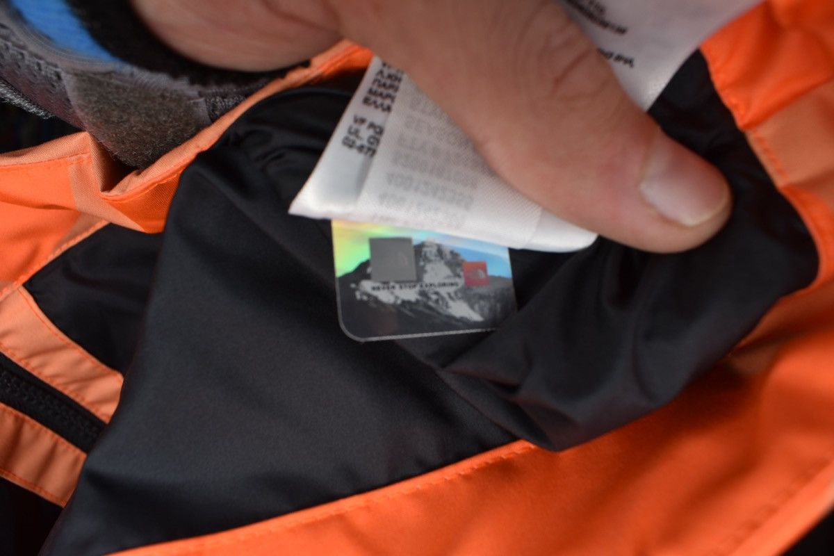 Kaws × The North Face Youth The North Face x Kaws Jacket Size US M / EU 48-50 / 2 - 10 Thumbnail