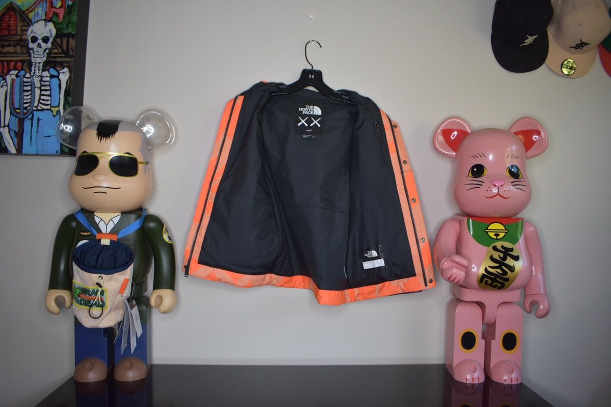 Kaws × The North Face Youth The North Face x Kaws Jacket Size US M / EU 48-50 / 2 - 2 Thumbnail